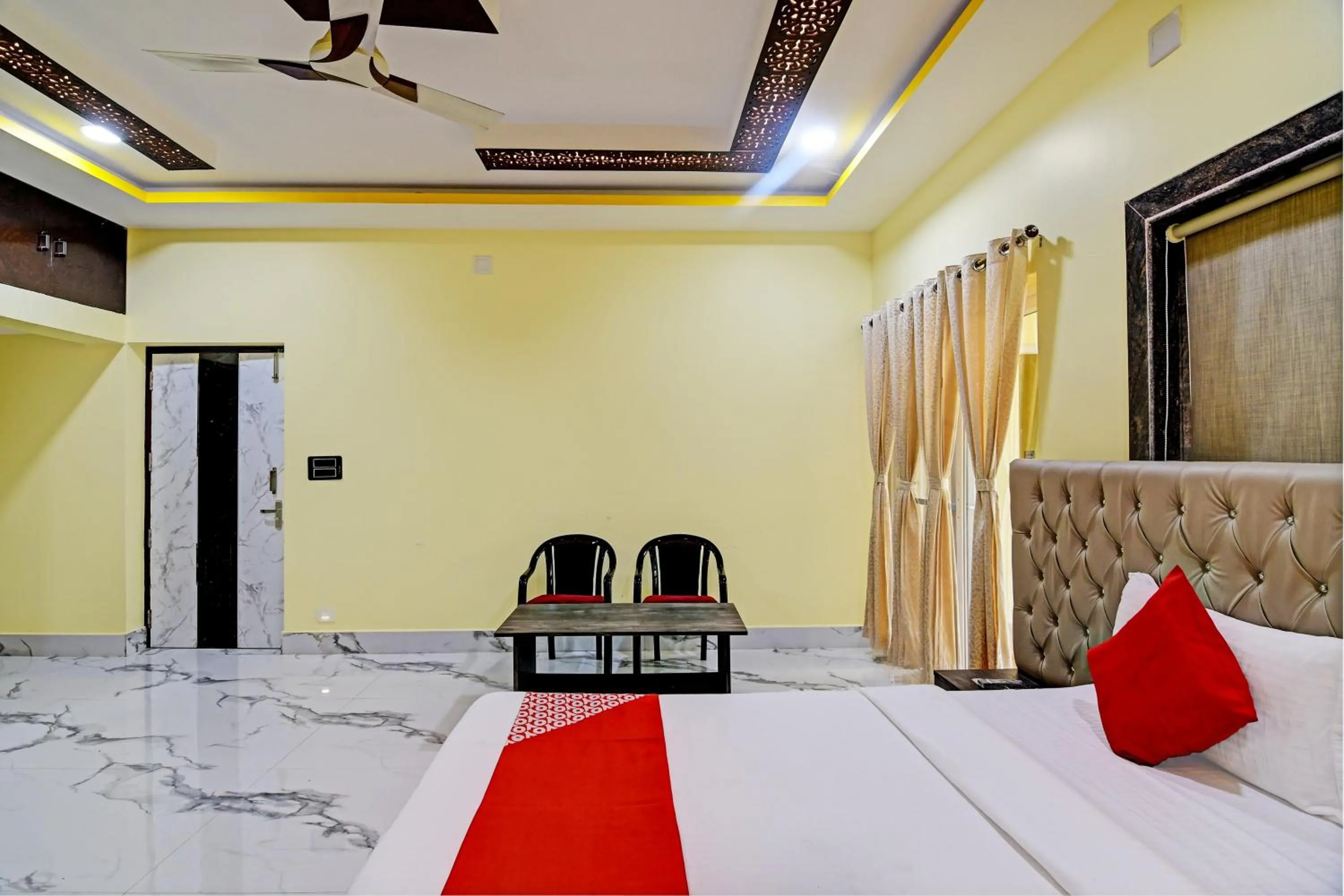 Bedroom in Hotel O SRI SAI PALACE