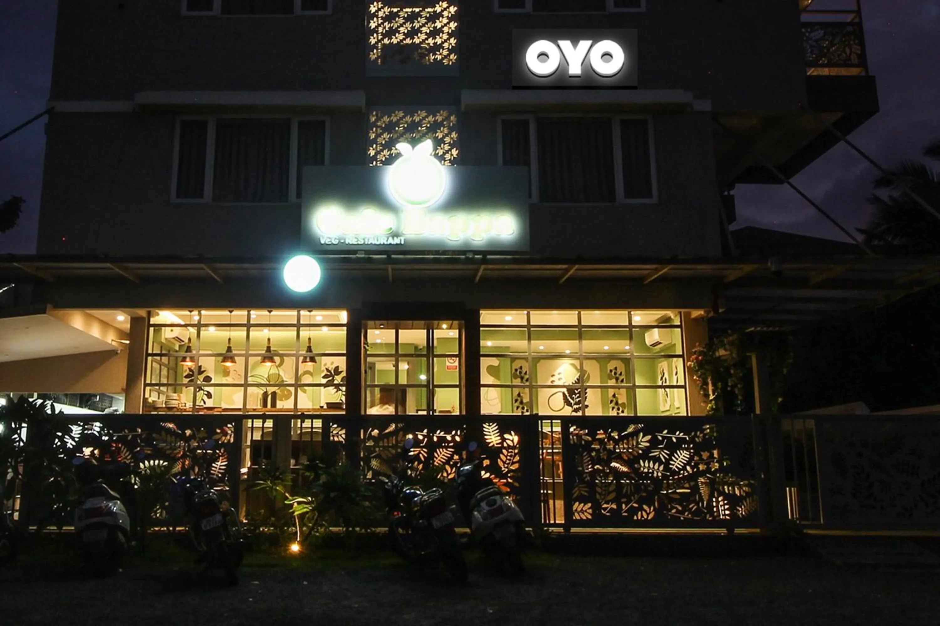 Facade/entrance in Collection O Avasa Grand