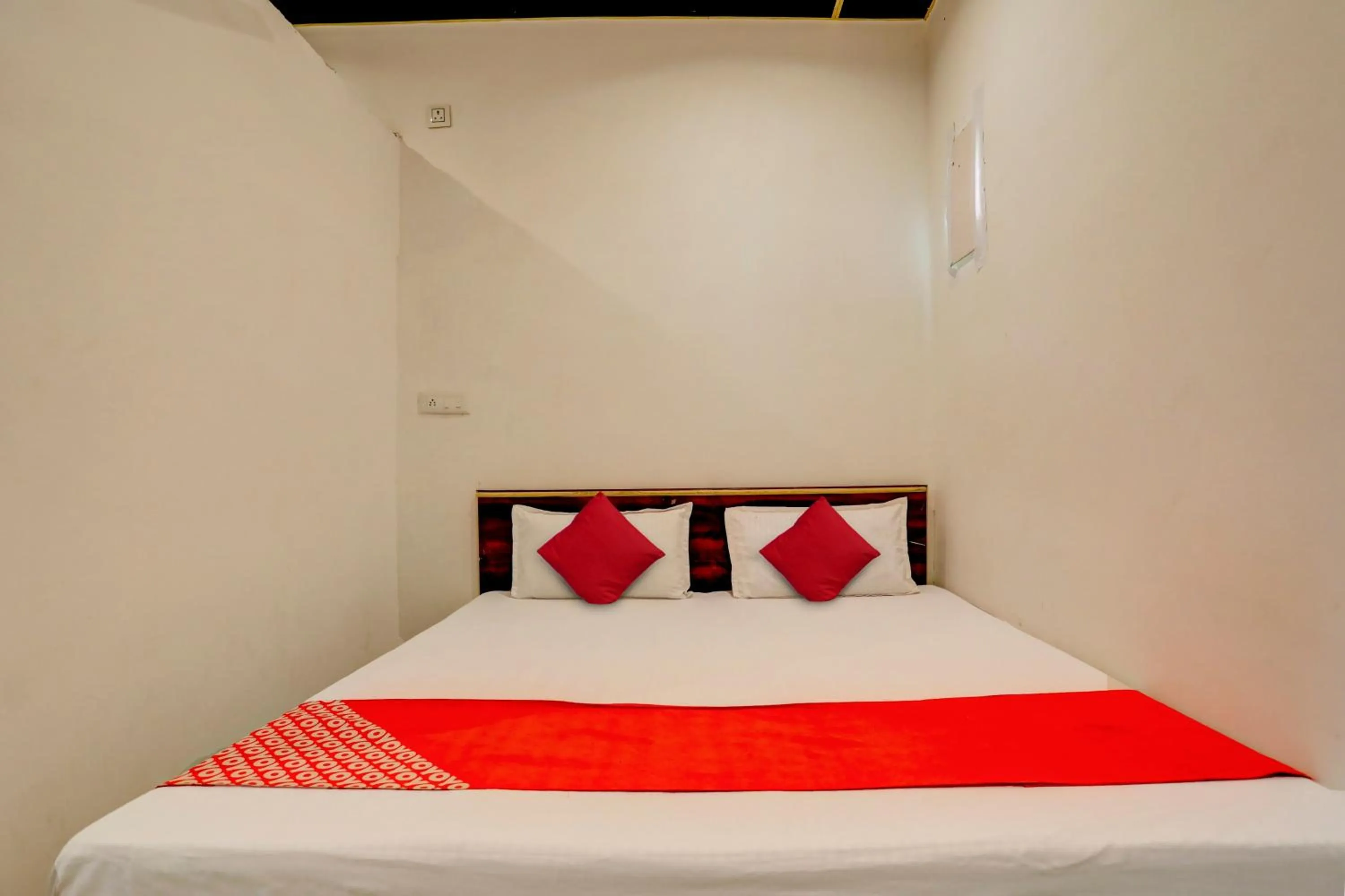 Bedroom in OYO Flagship Hotel Moonlight