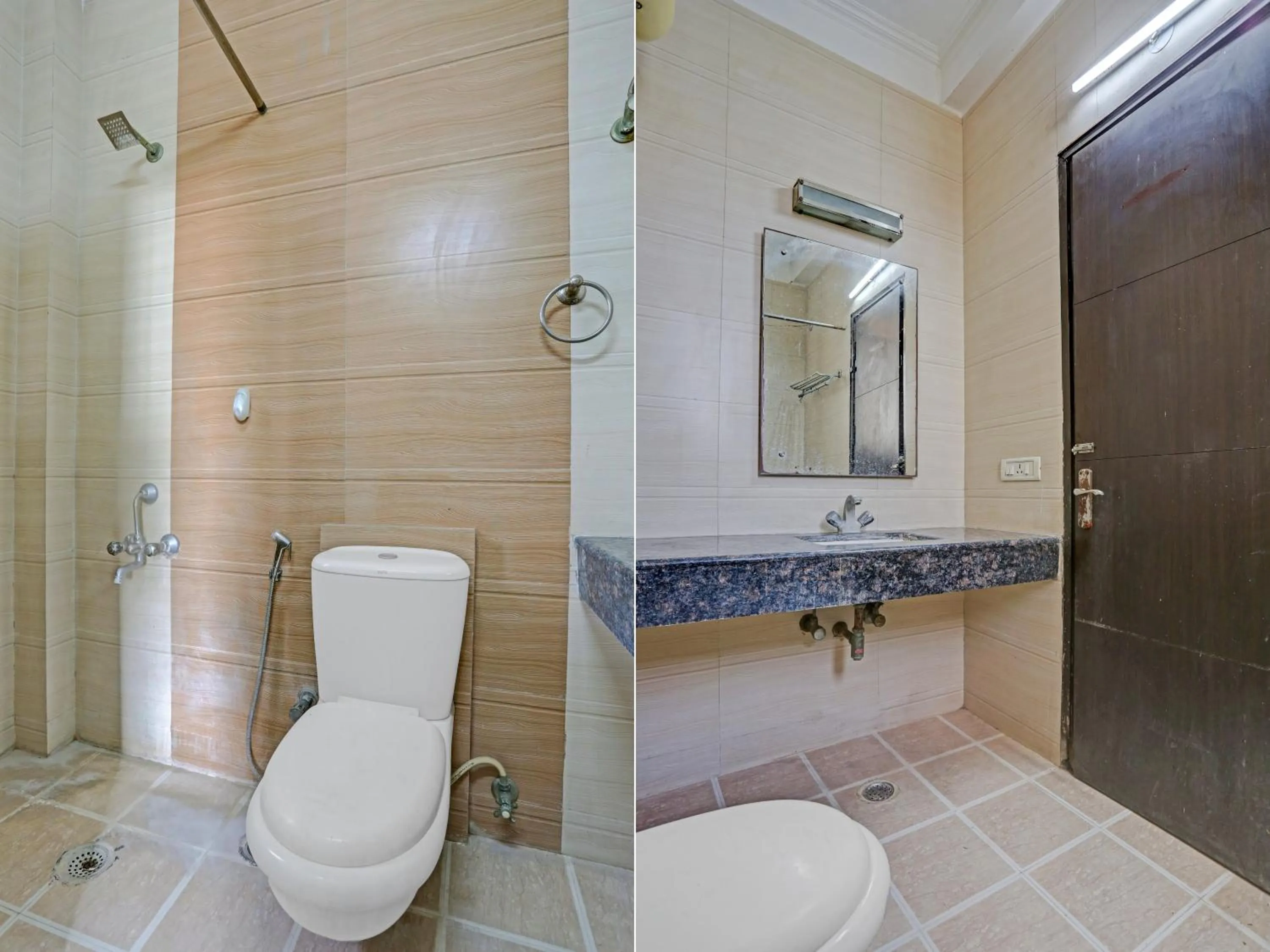 Bathroom in OYO Flagship Hotel Moonlight