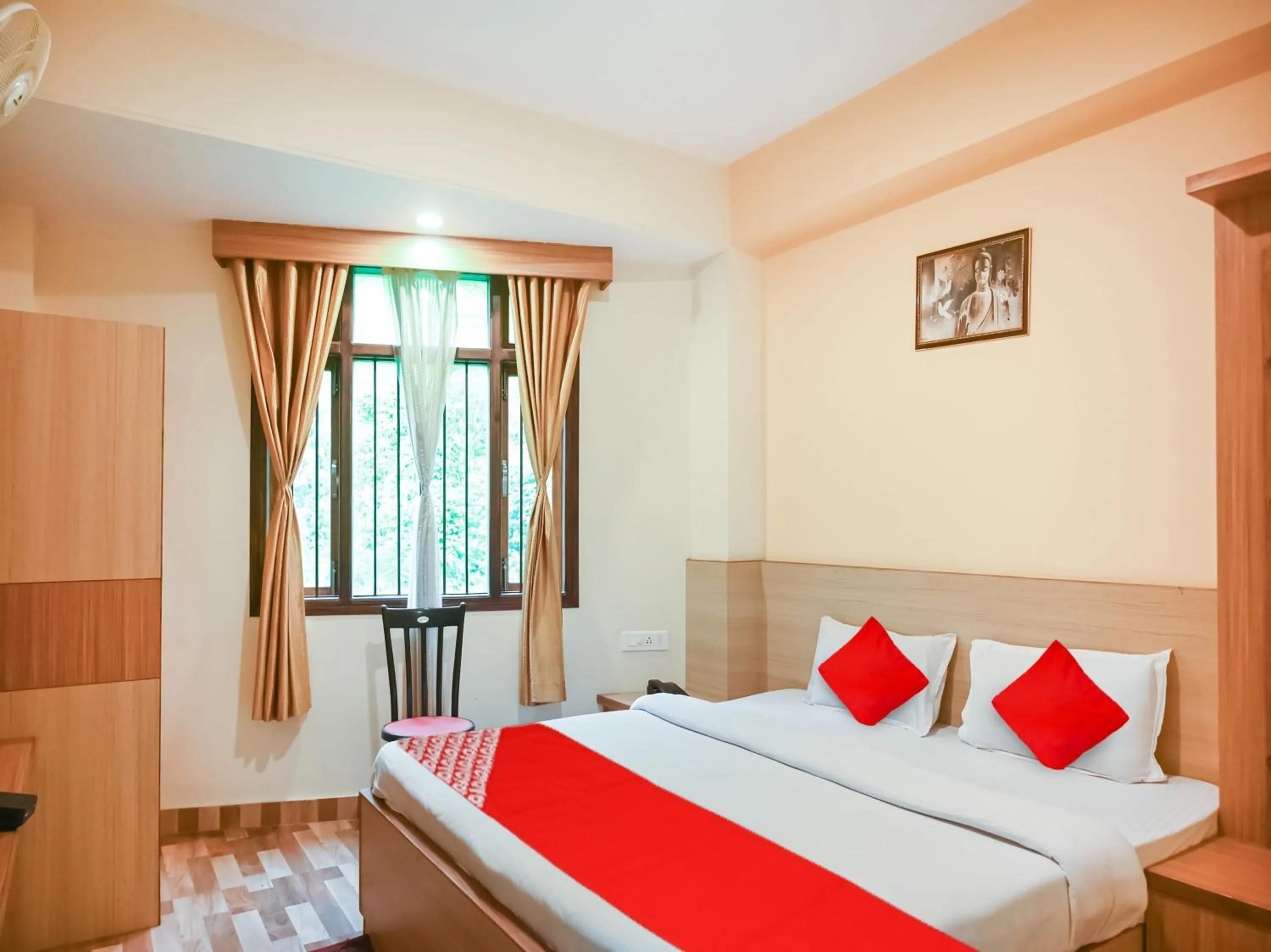 Bedroom in Collection O Kanchanjangha Darshan