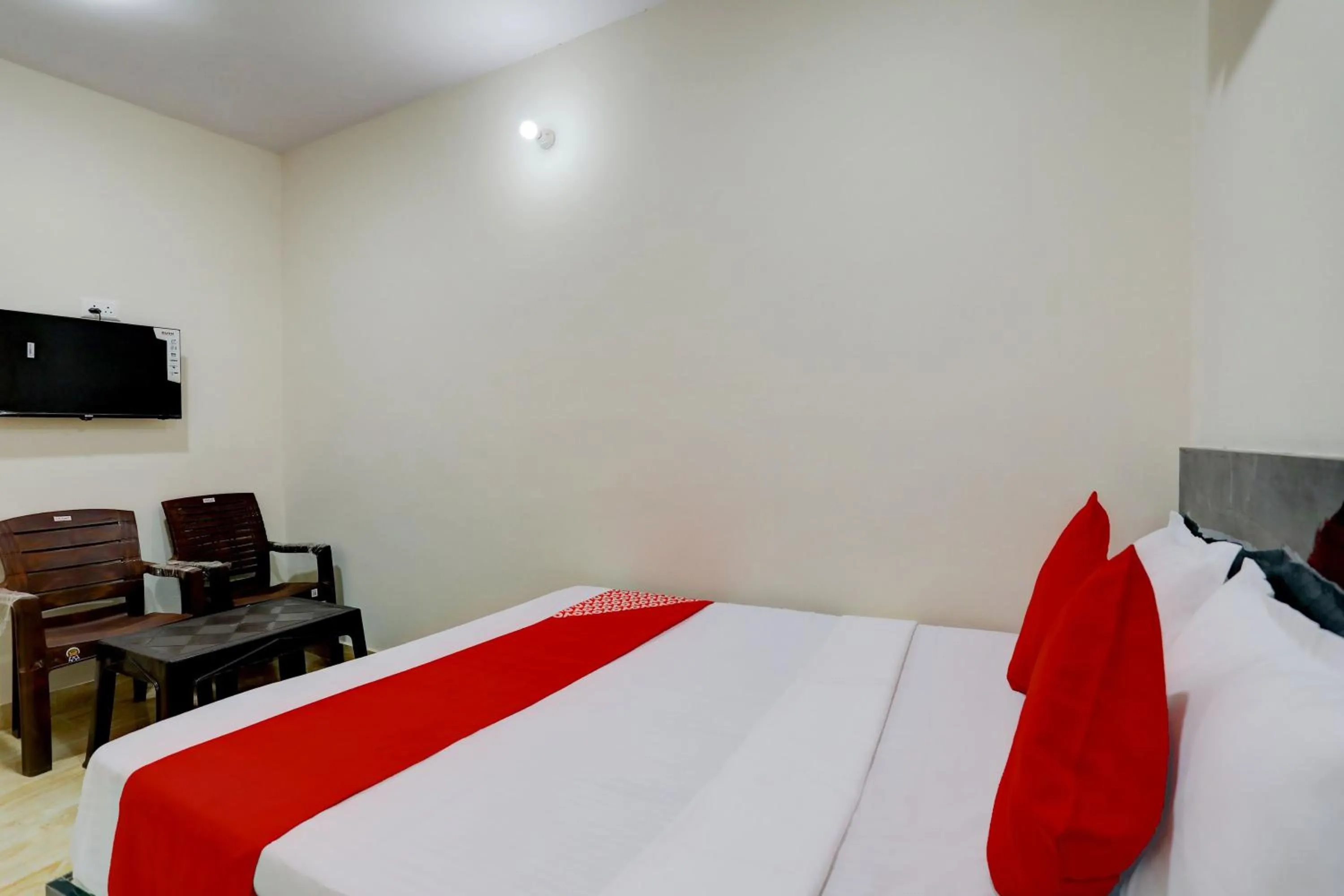 Bedroom in Hotel O Stay Star