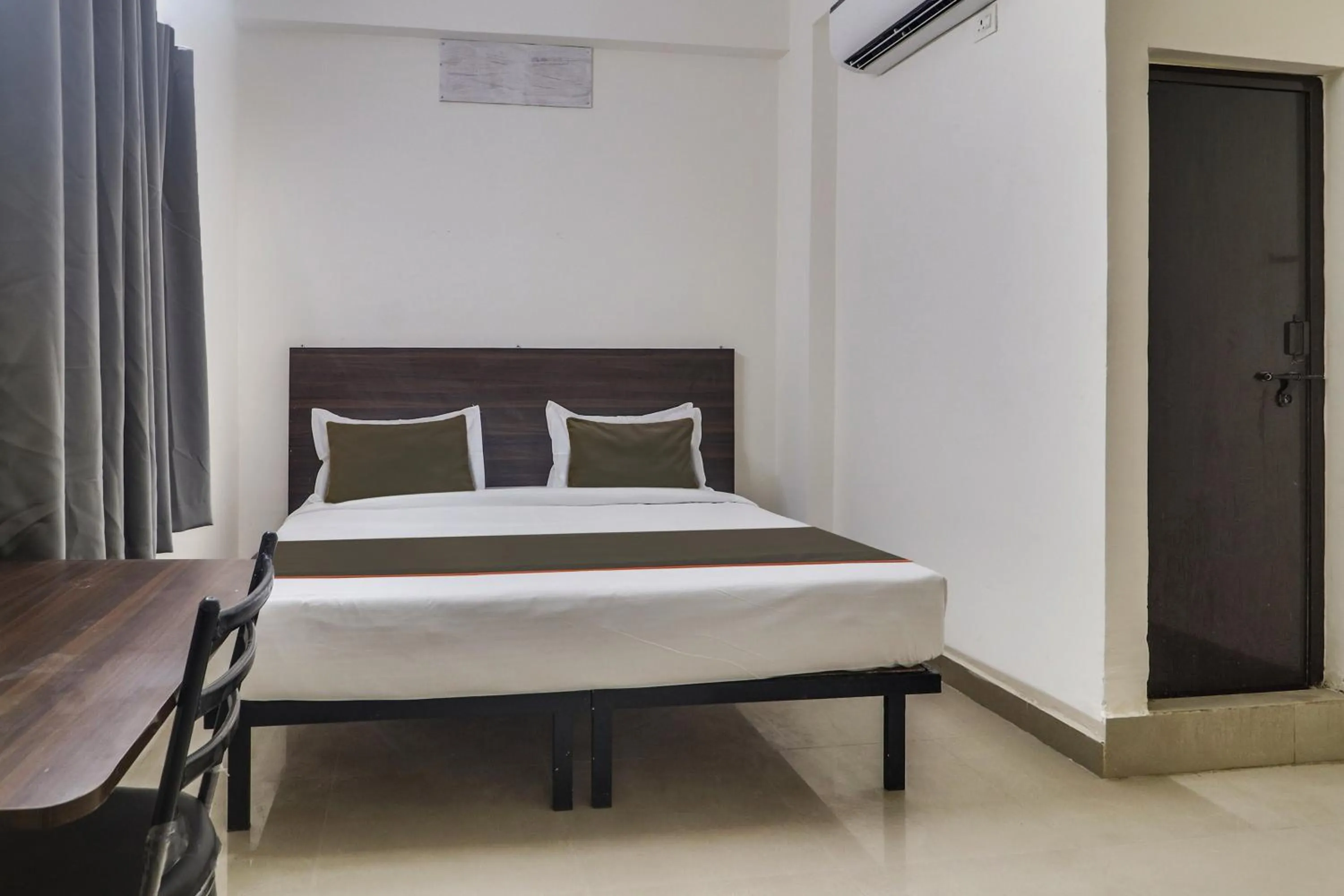 Bedroom, Bed in Collection O SBR Kondapur Near RTO office
