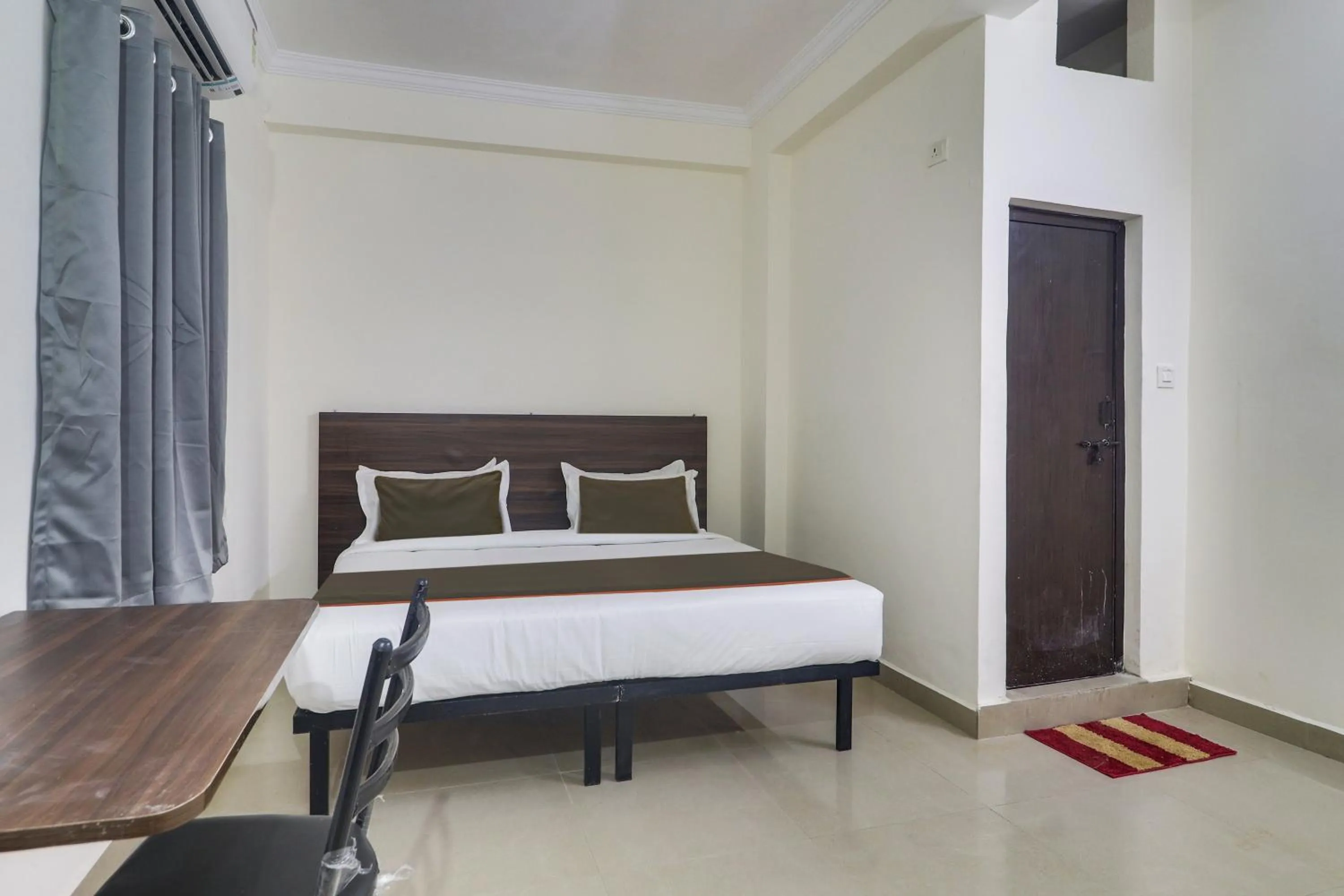 Bedroom, Bed in Collection O SBR Kondapur Near RTO office