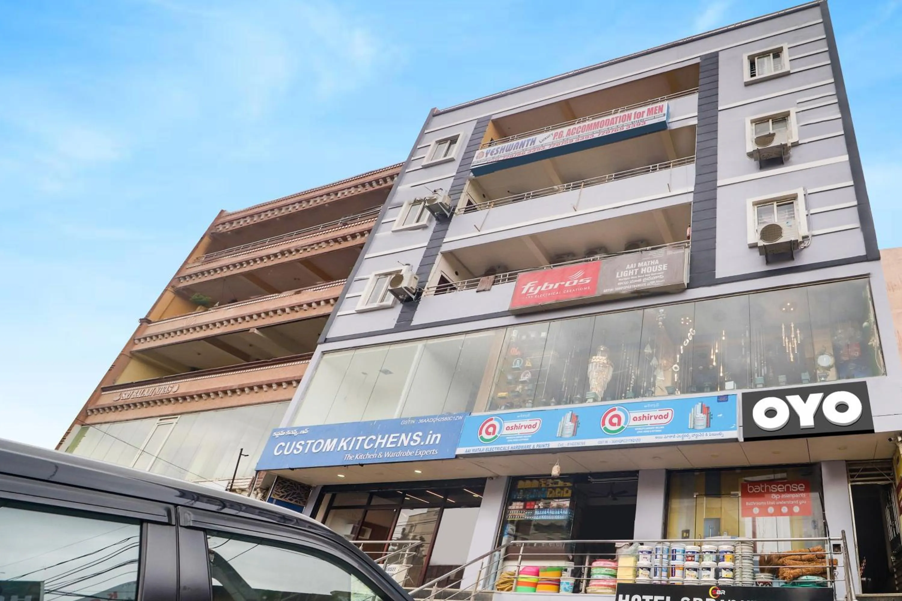 Facade/entrance in Collection O SBR Kondapur Near RTO office