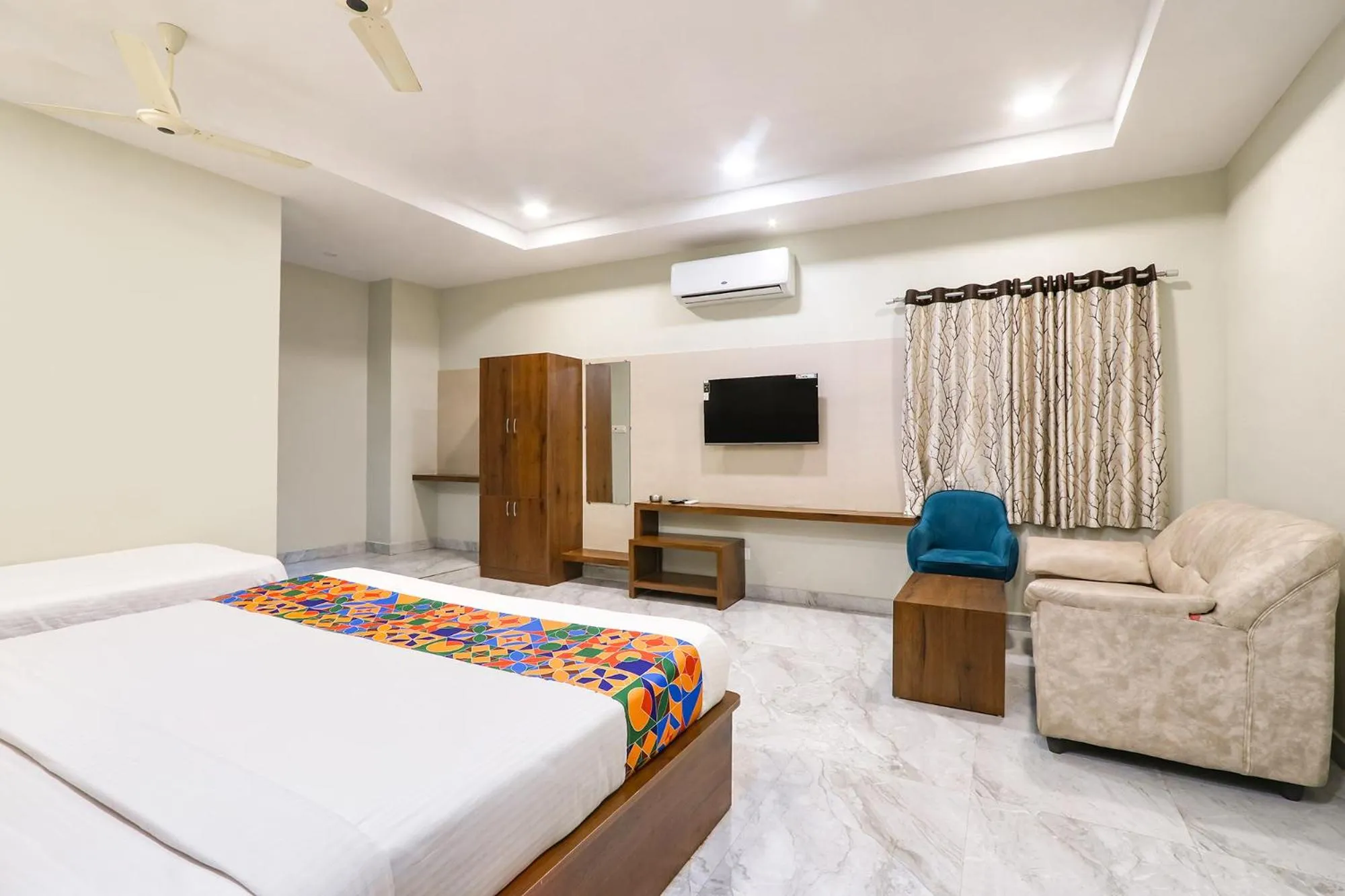 Bed in FabHotel Simhadri Grand-Nr Khammam Railway Station