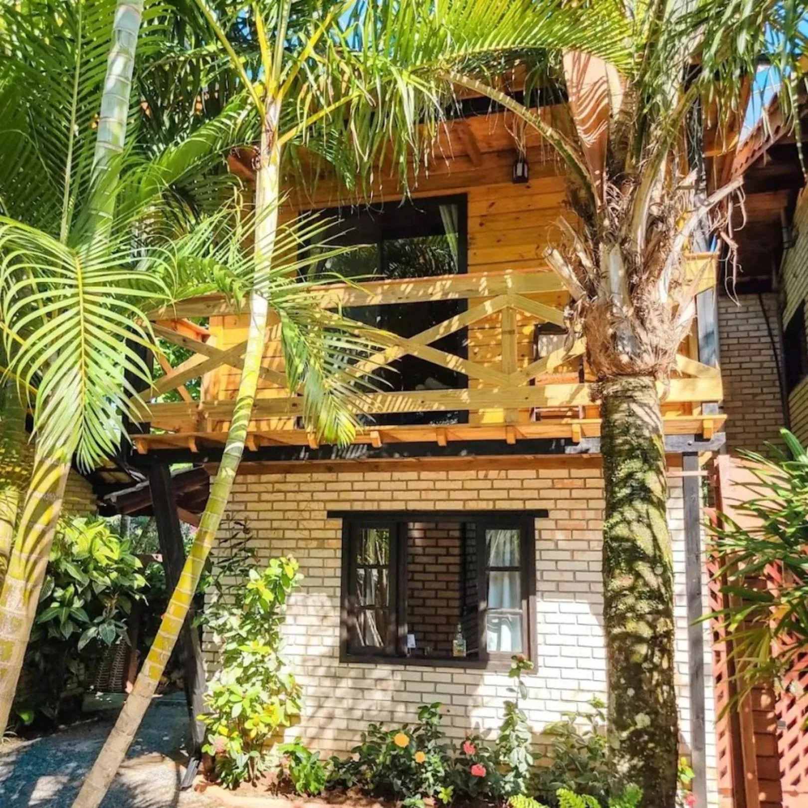 Property building in Chalés do Holandês Eco Pousada