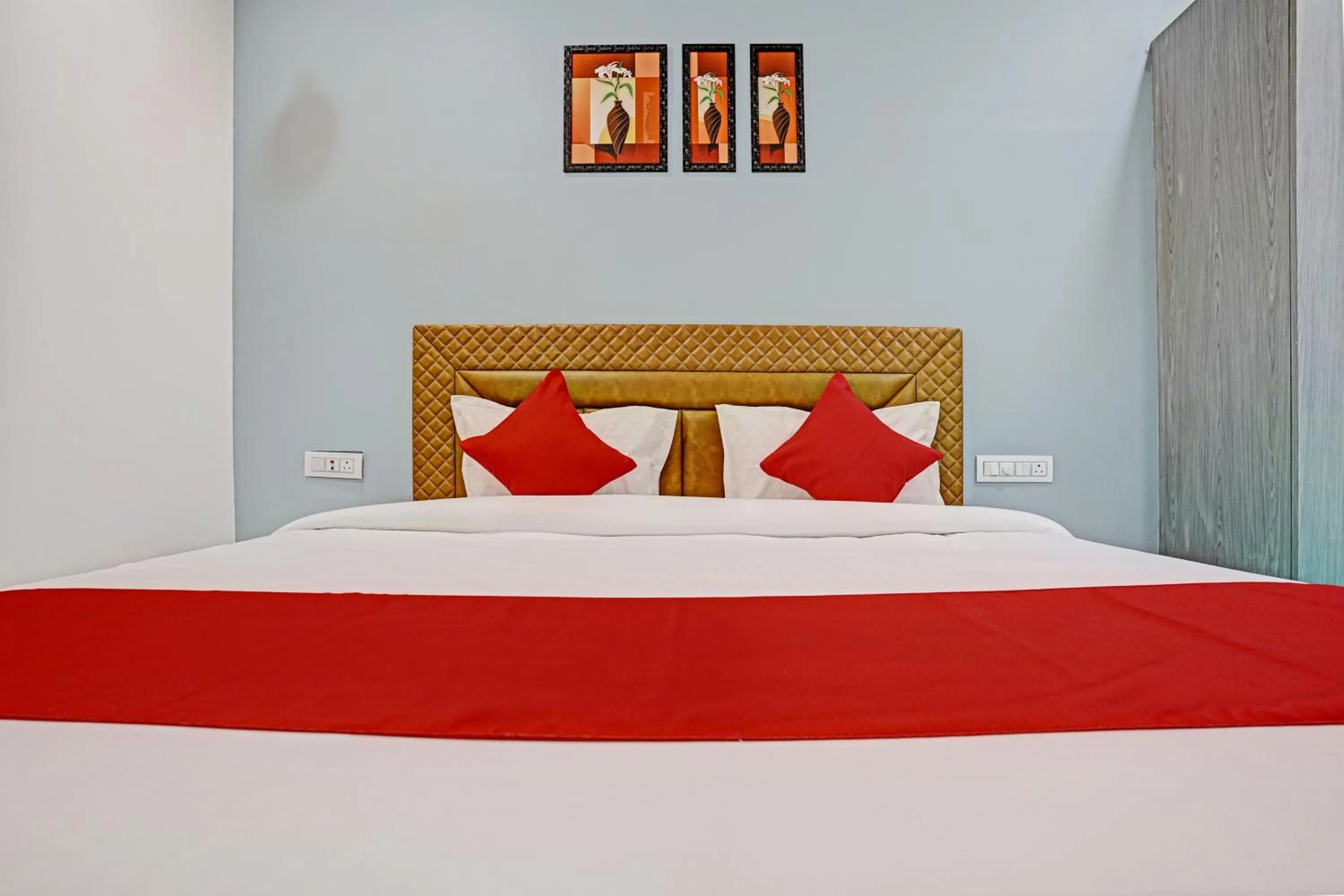 Bedroom in Hotel O Green Signature