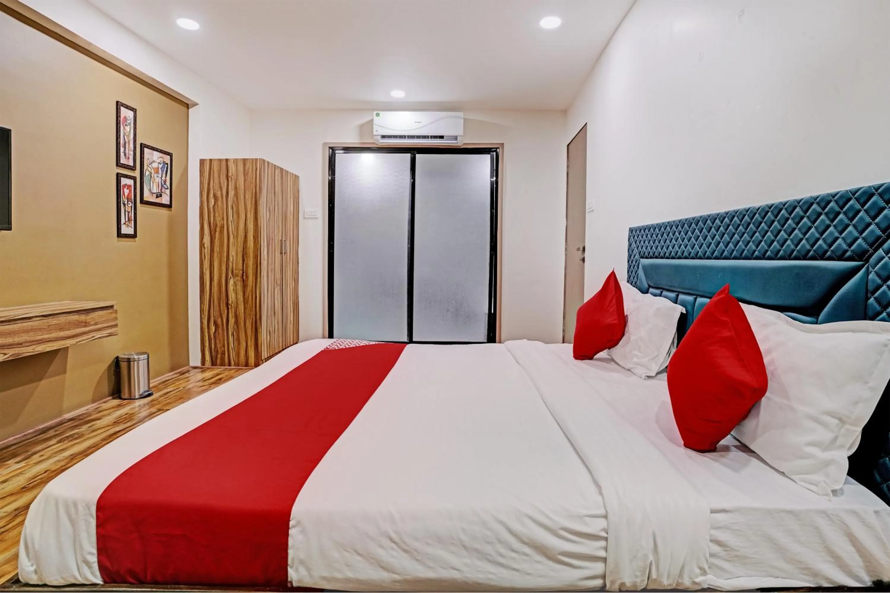 Bedroom in Hotel O Green Signature