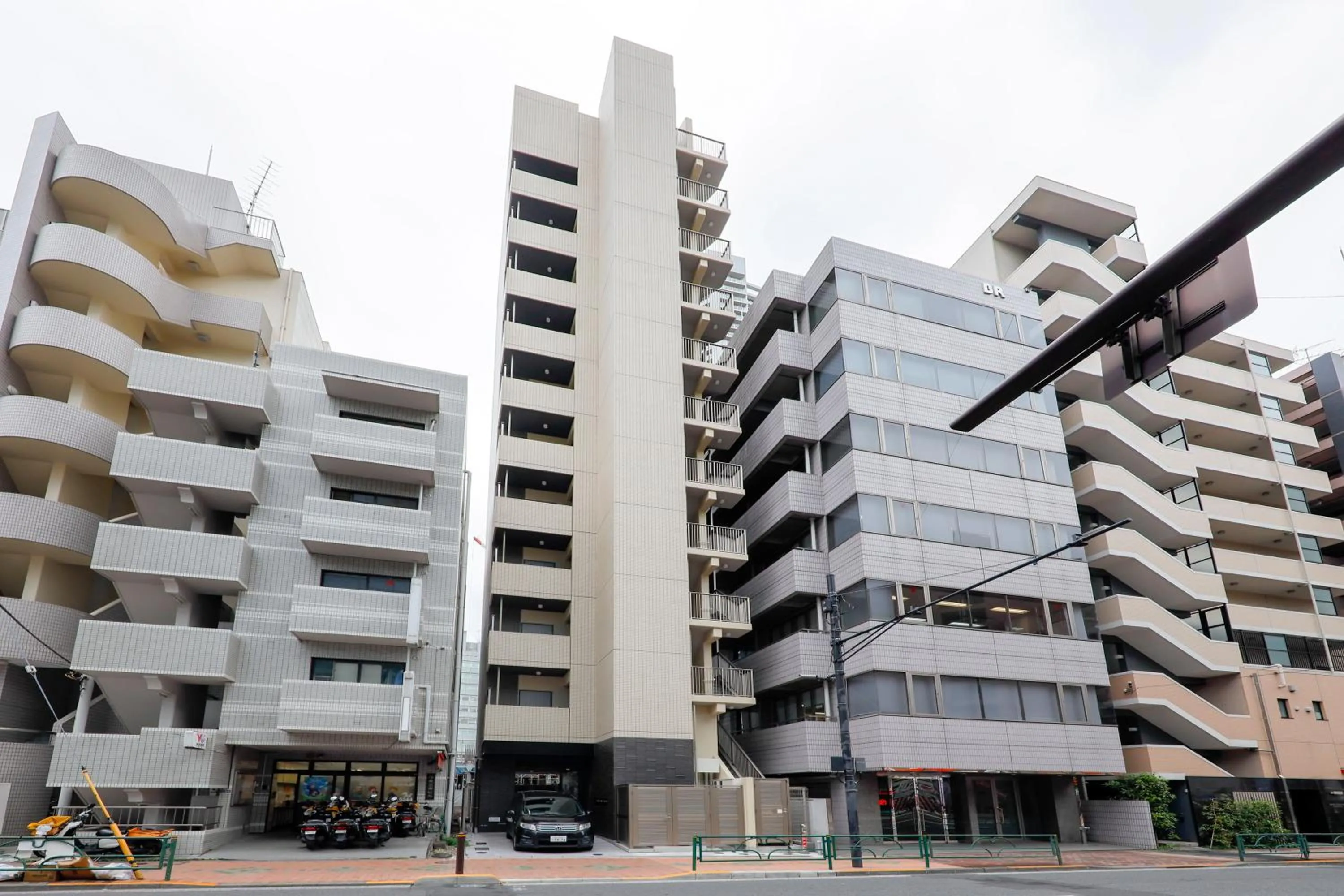 Seaside Tamachi by Tranova