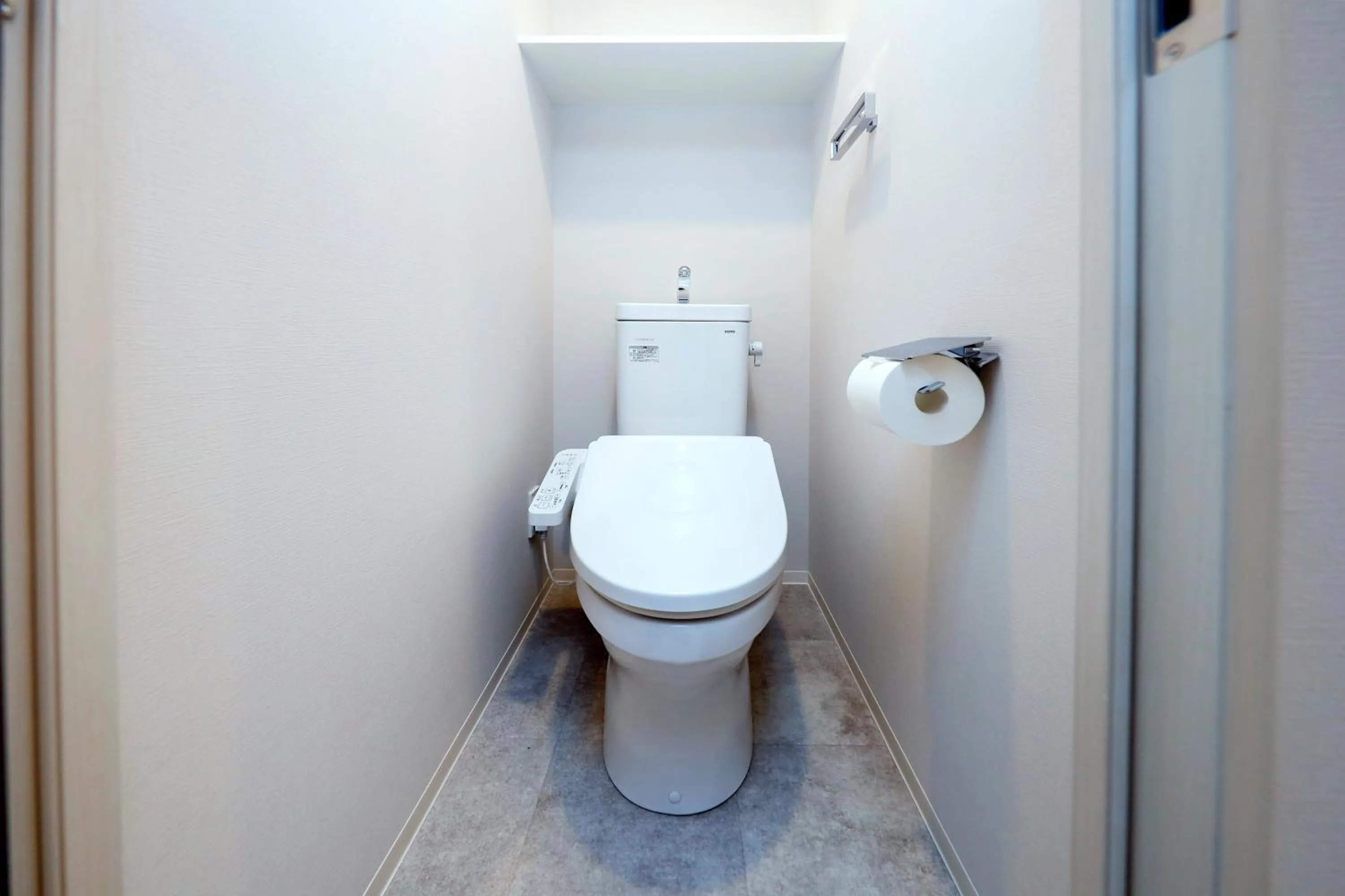 Seaside Tamachi by Tranova