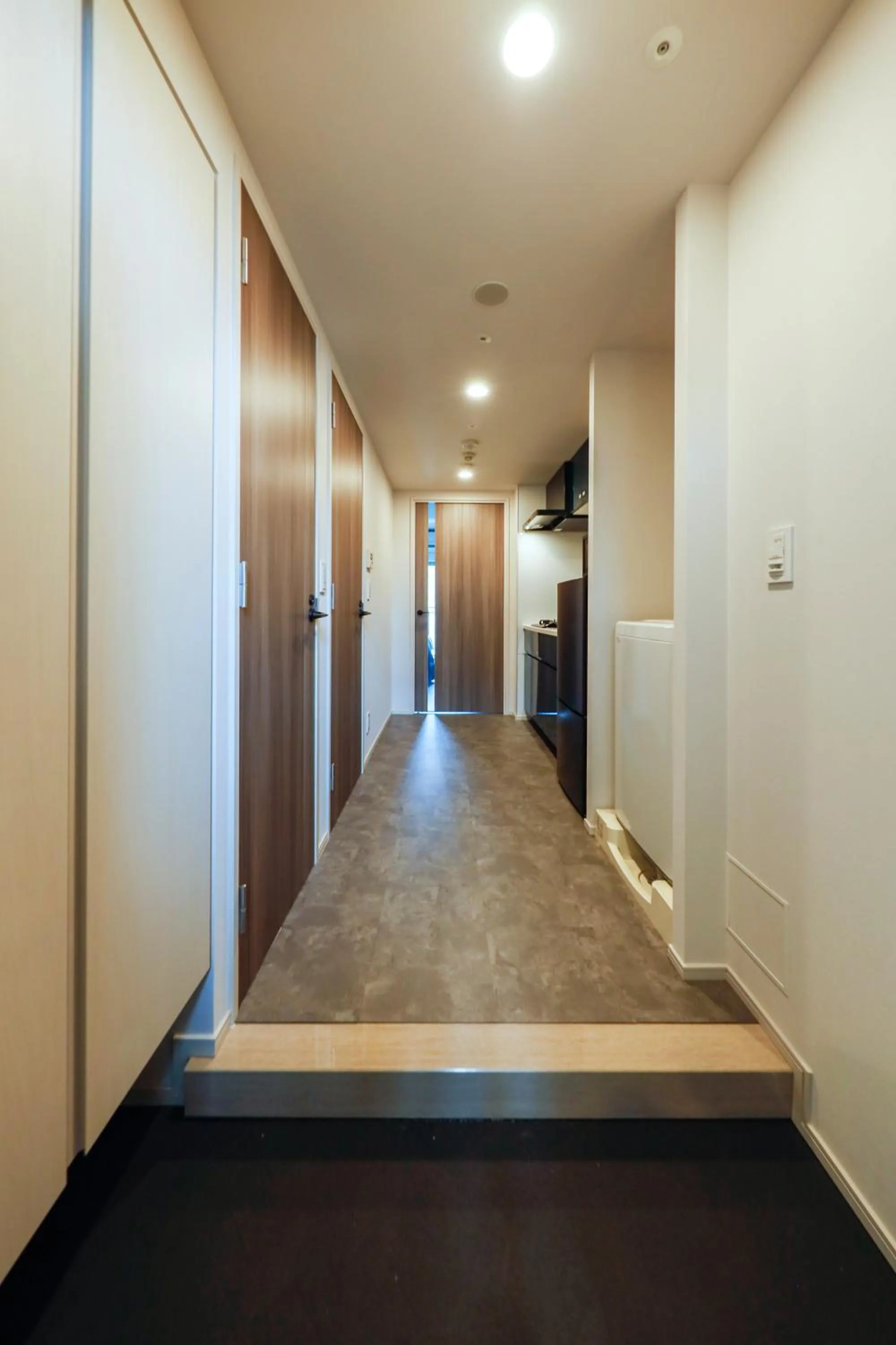 Seaside Tamachi by Tranova