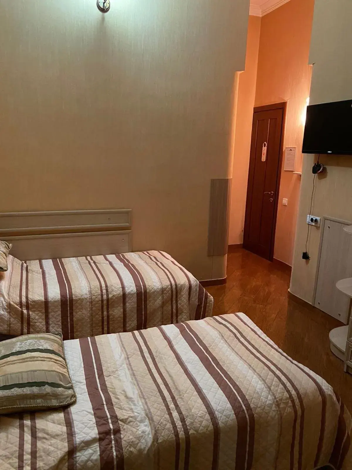 Deluxe Twin Room in Hotel Pavo Deluxe Twin Room in Hotel Pavo