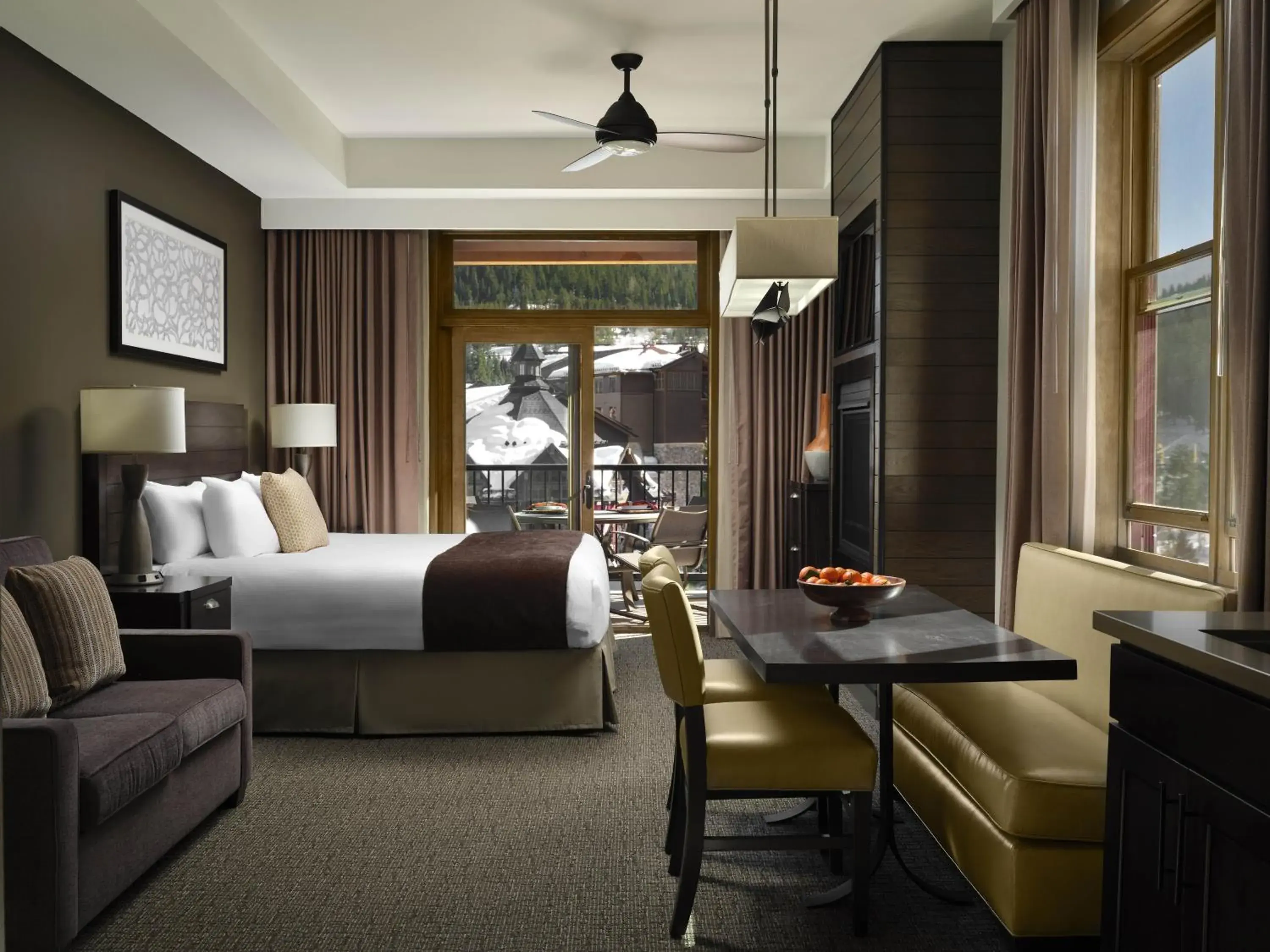 Luxury Studio in Hyatt Vacation Club at Northstar Lodge Luxury Studio in Hyatt Vacation Club at Northstar Lodge