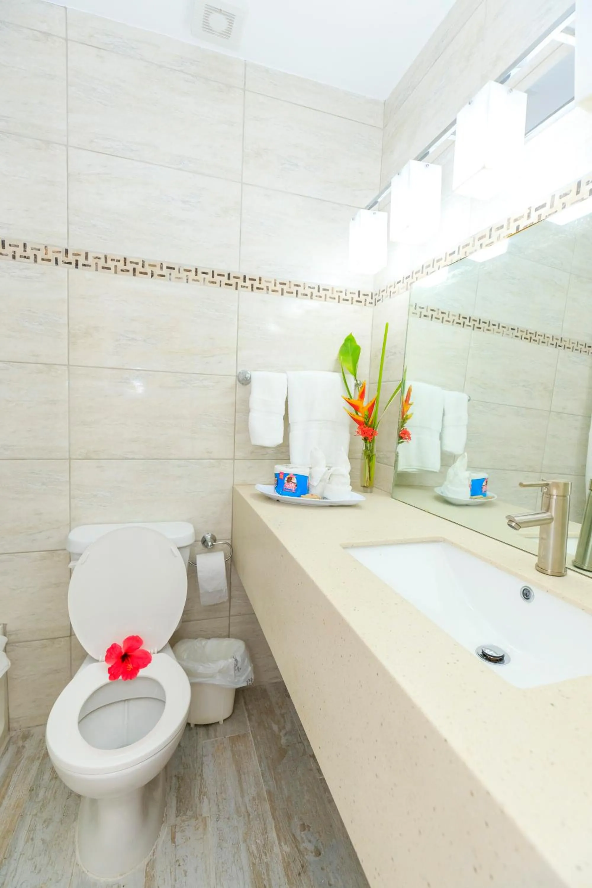 Toilet in Sunset Shores Beach Hotel