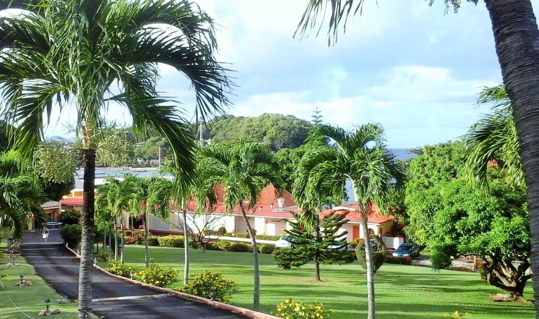 Property building in Sunset Shores Beach Hotel