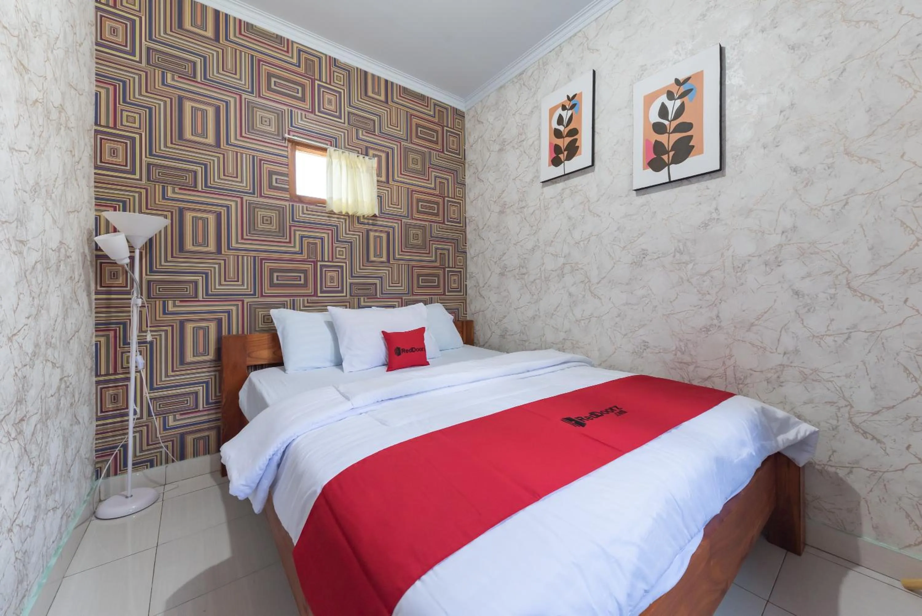 Bedroom, Bed in RedDoorz Resort @ Ciater 2