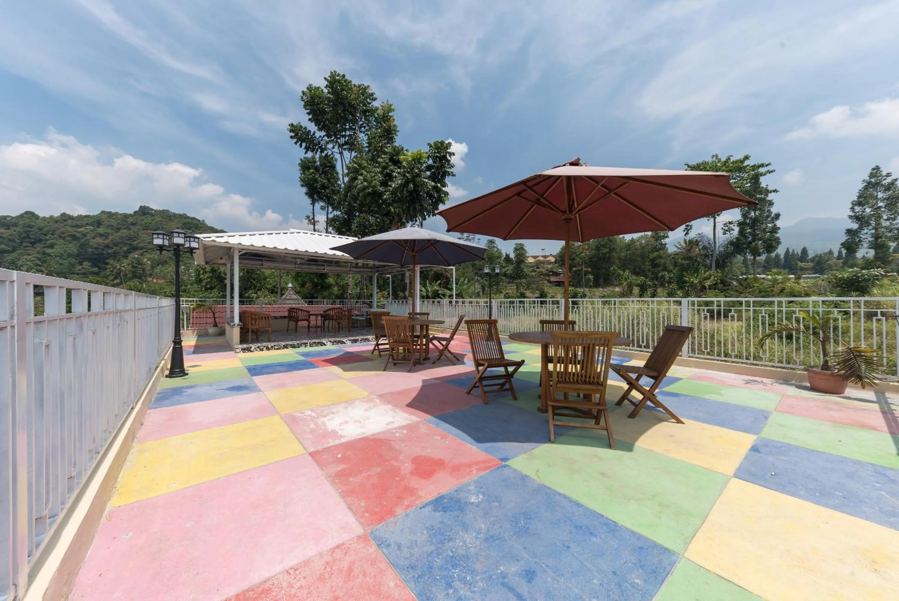 Seating area in RedDoorz Resort @ Ciater 2