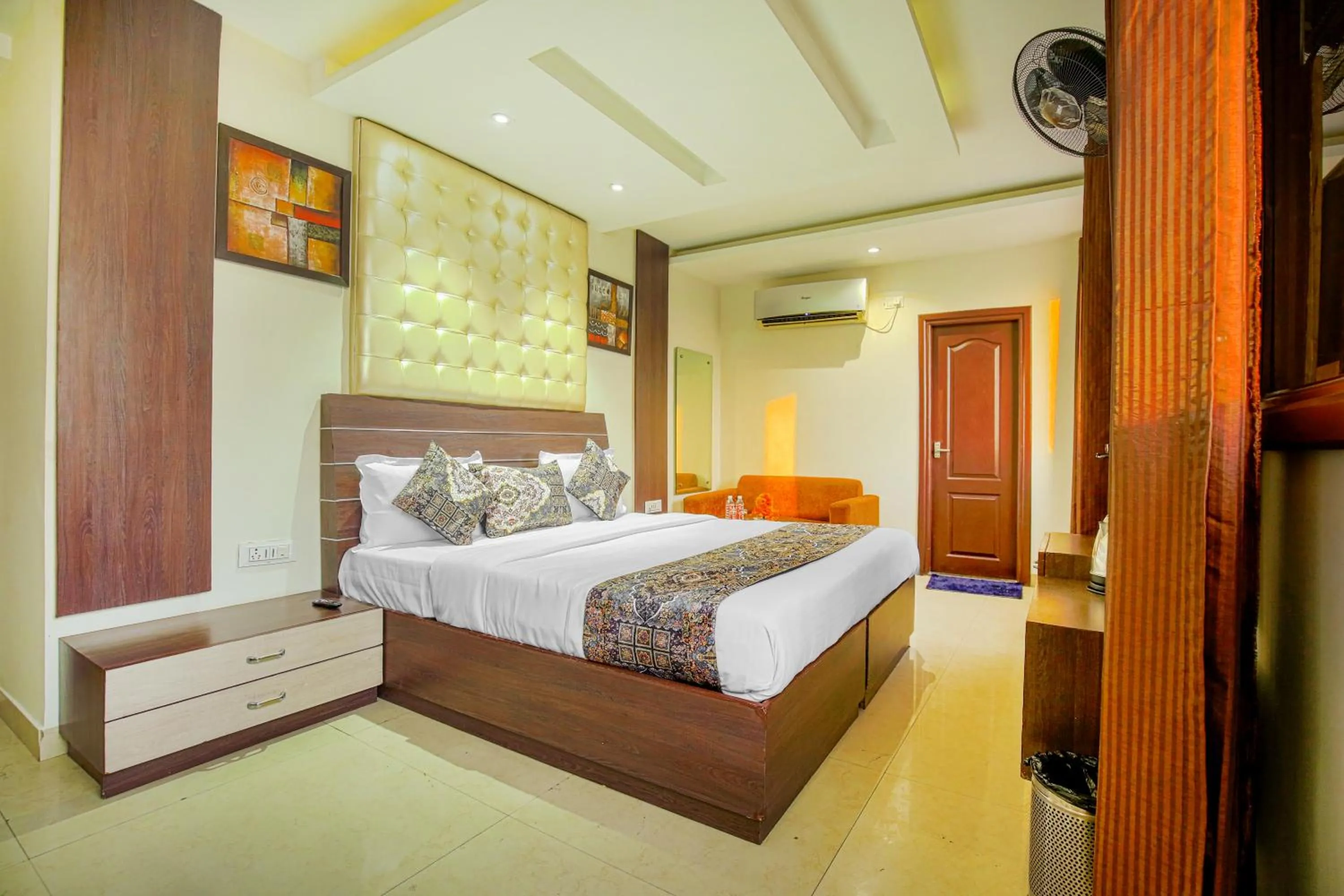 Photo of the whole room, Bed in VK Hotels & Resorts