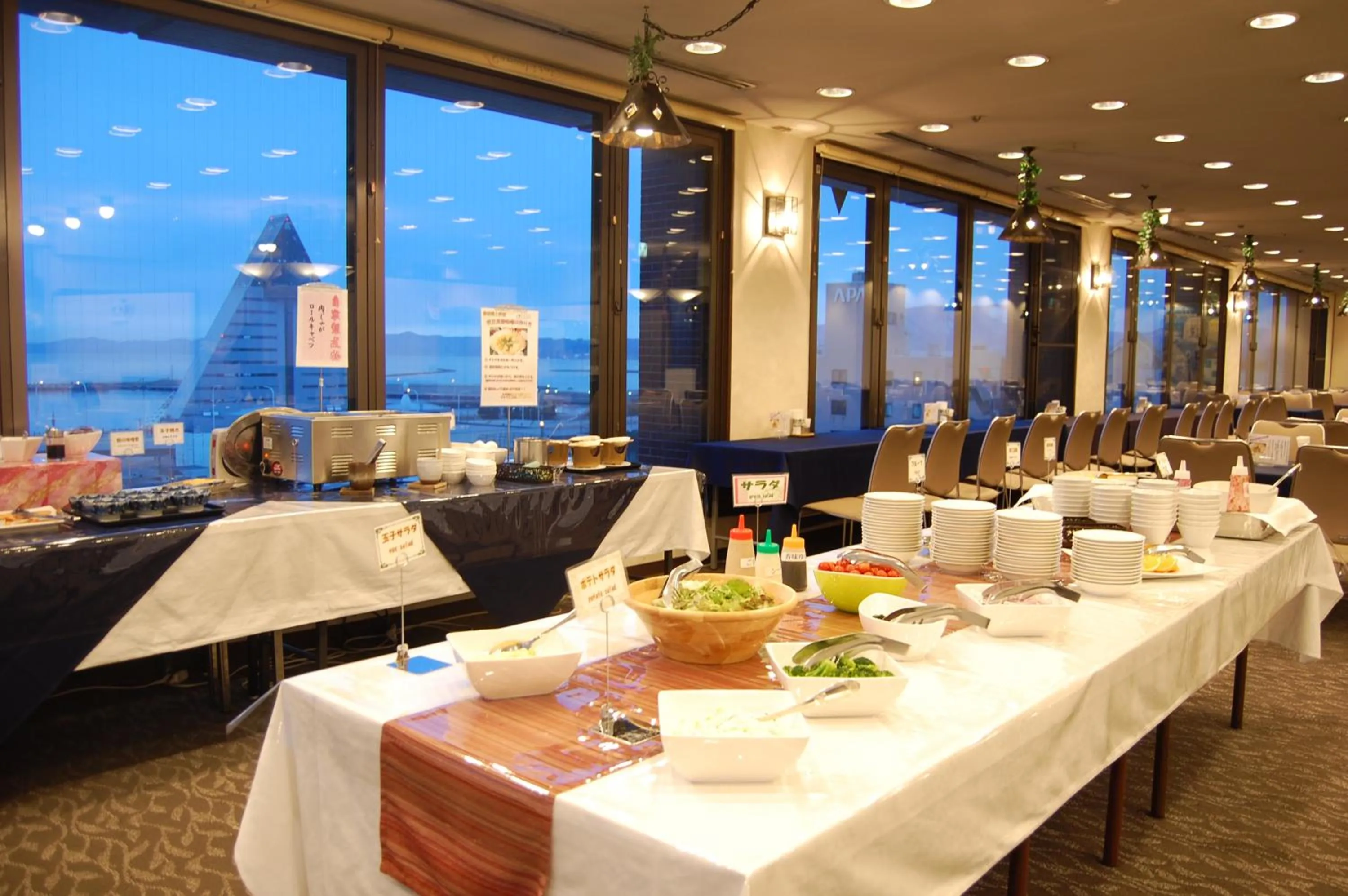 Restaurant/places to eat in Hotel Sunroute Aomori