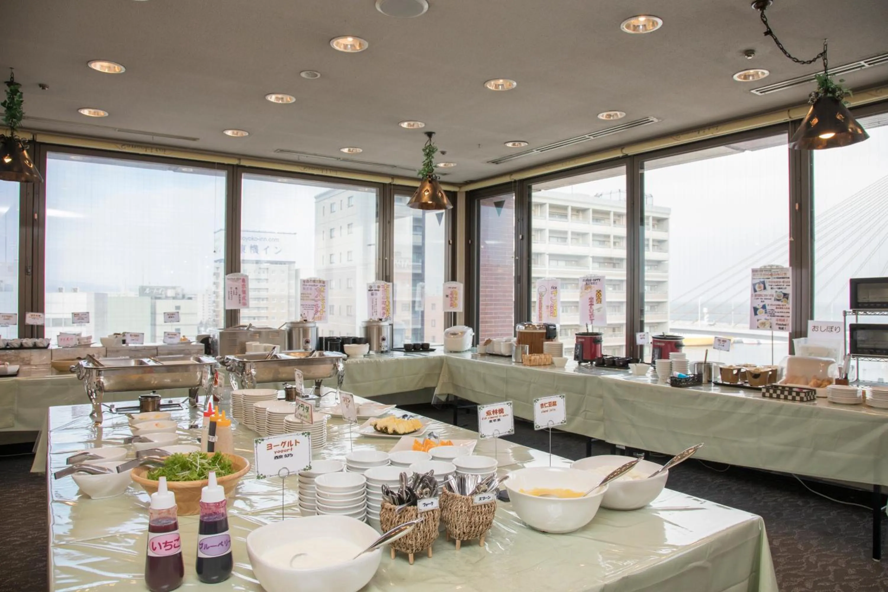 Restaurant/places to eat in Hotel Sunroute Aomori