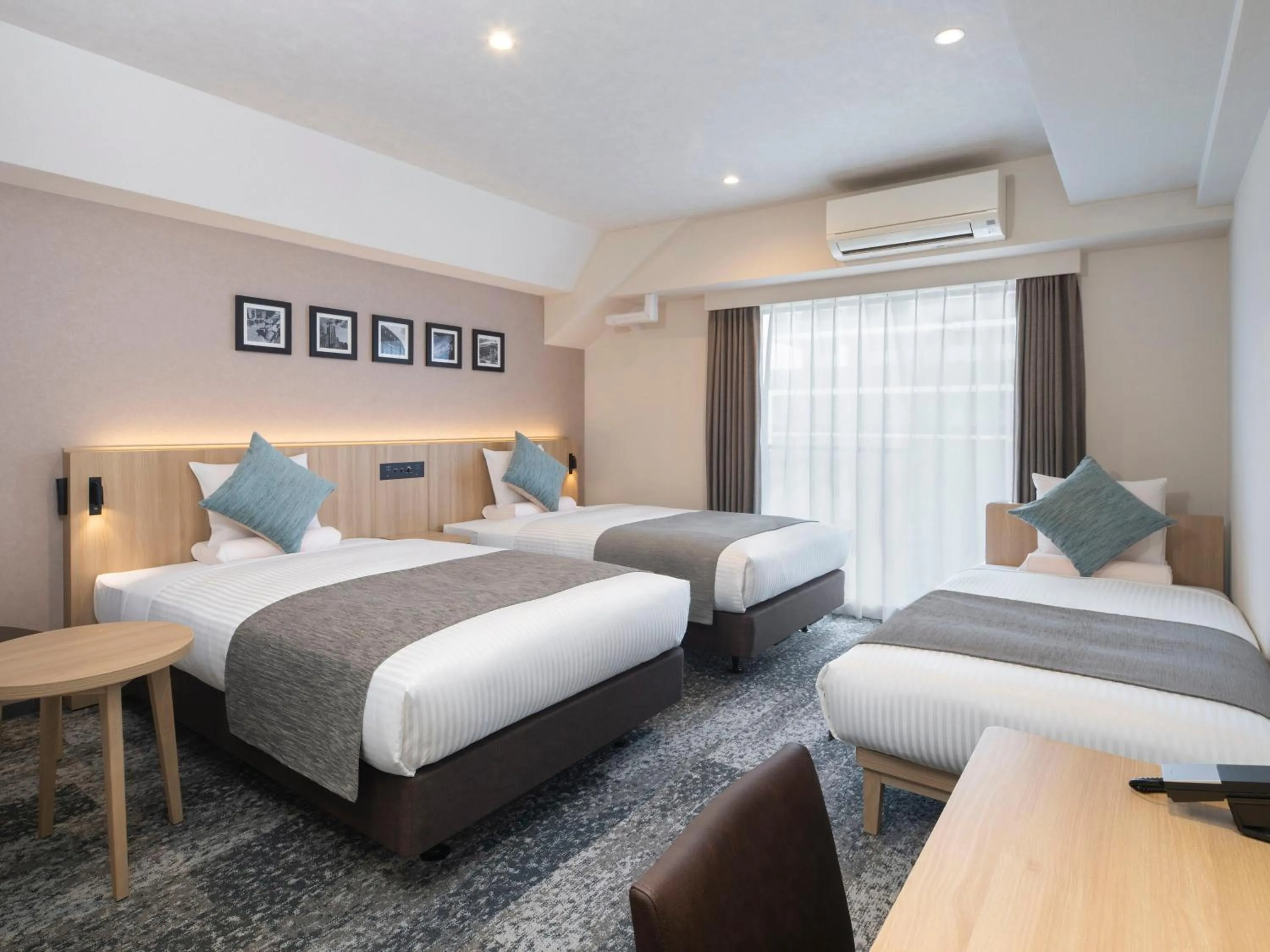 Photo of the whole room, Bed in FLEXSTAY INN Iidabashi