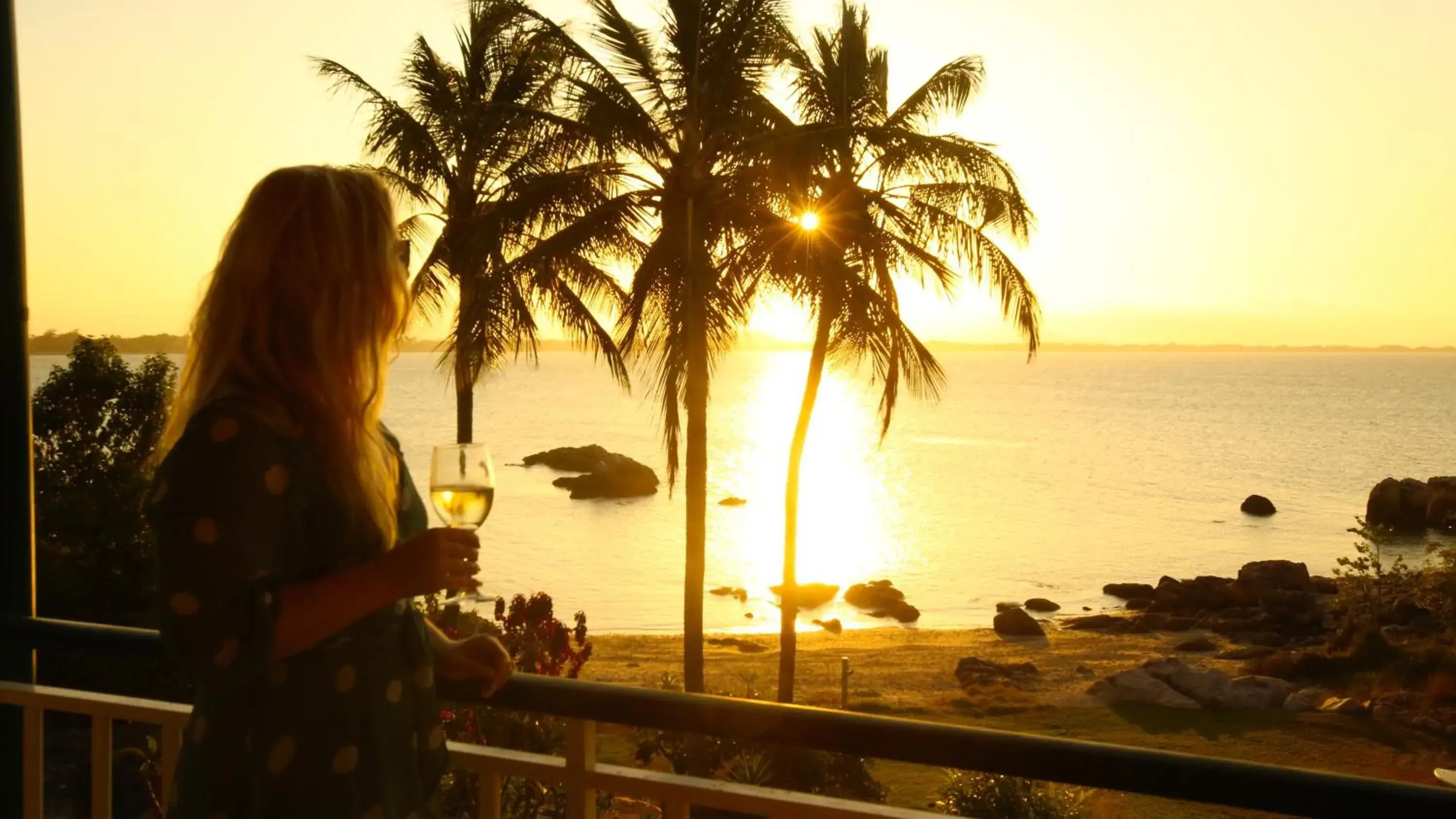 Ocean Queen Room in Whitsunday Sands Resort Ocean Queen Room in Whitsunday Sands Resort