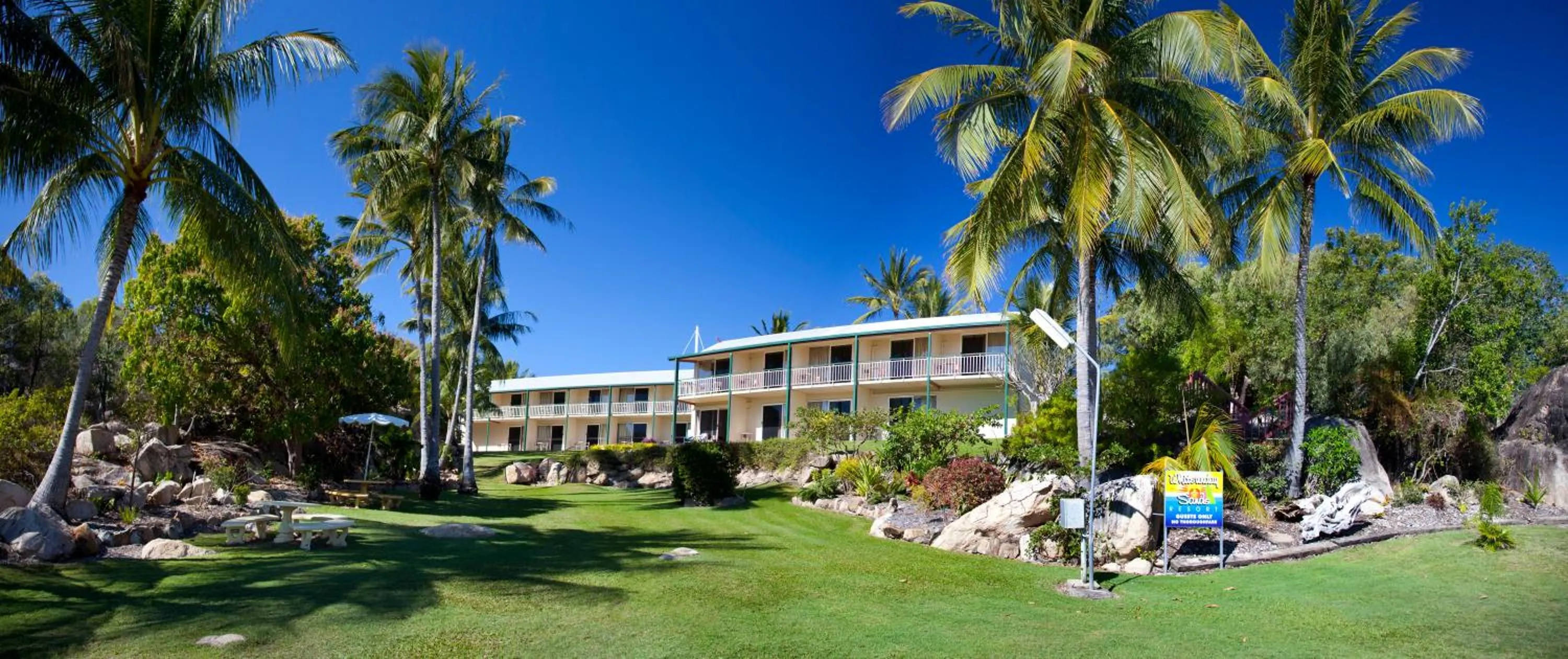 Property building in Whitsunday Sands Resort