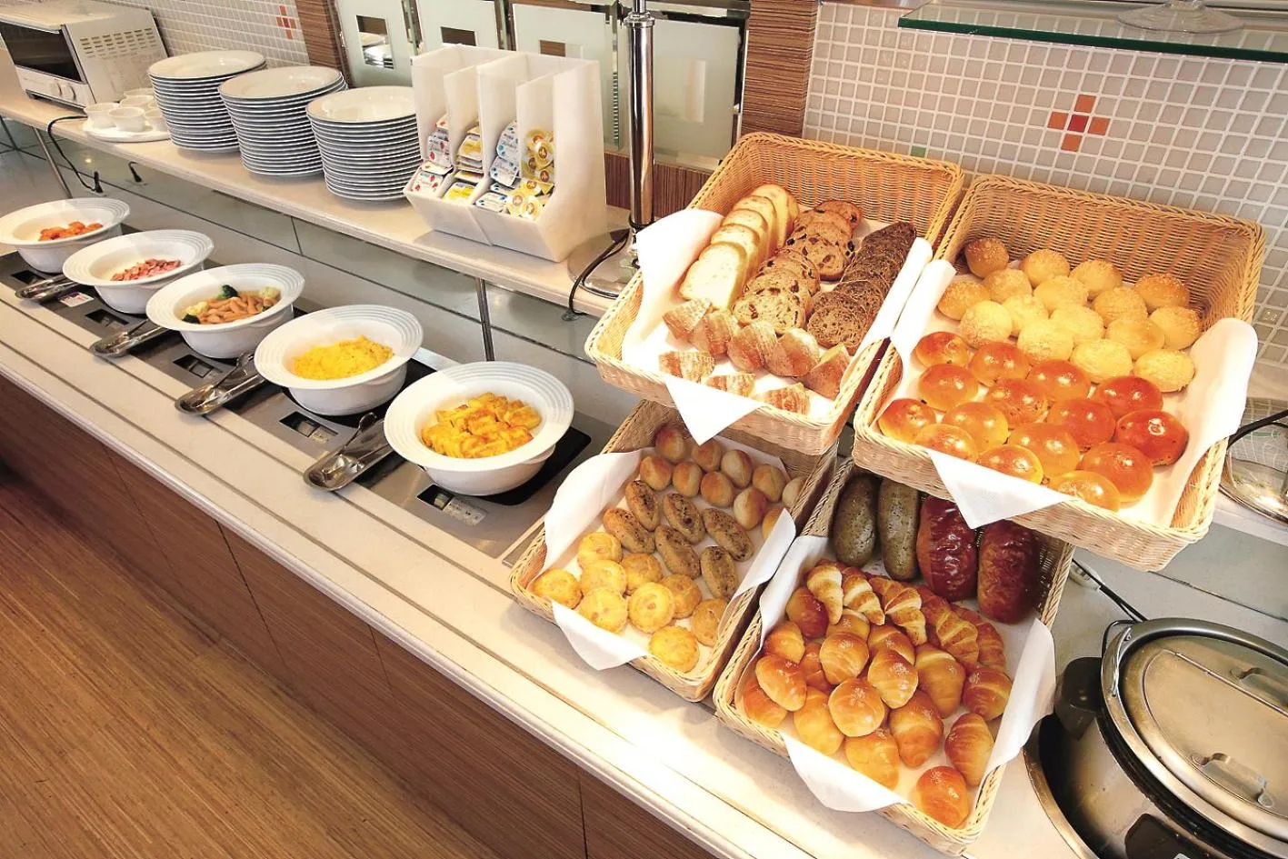 Buffet breakfast in Akita Castle Hotel