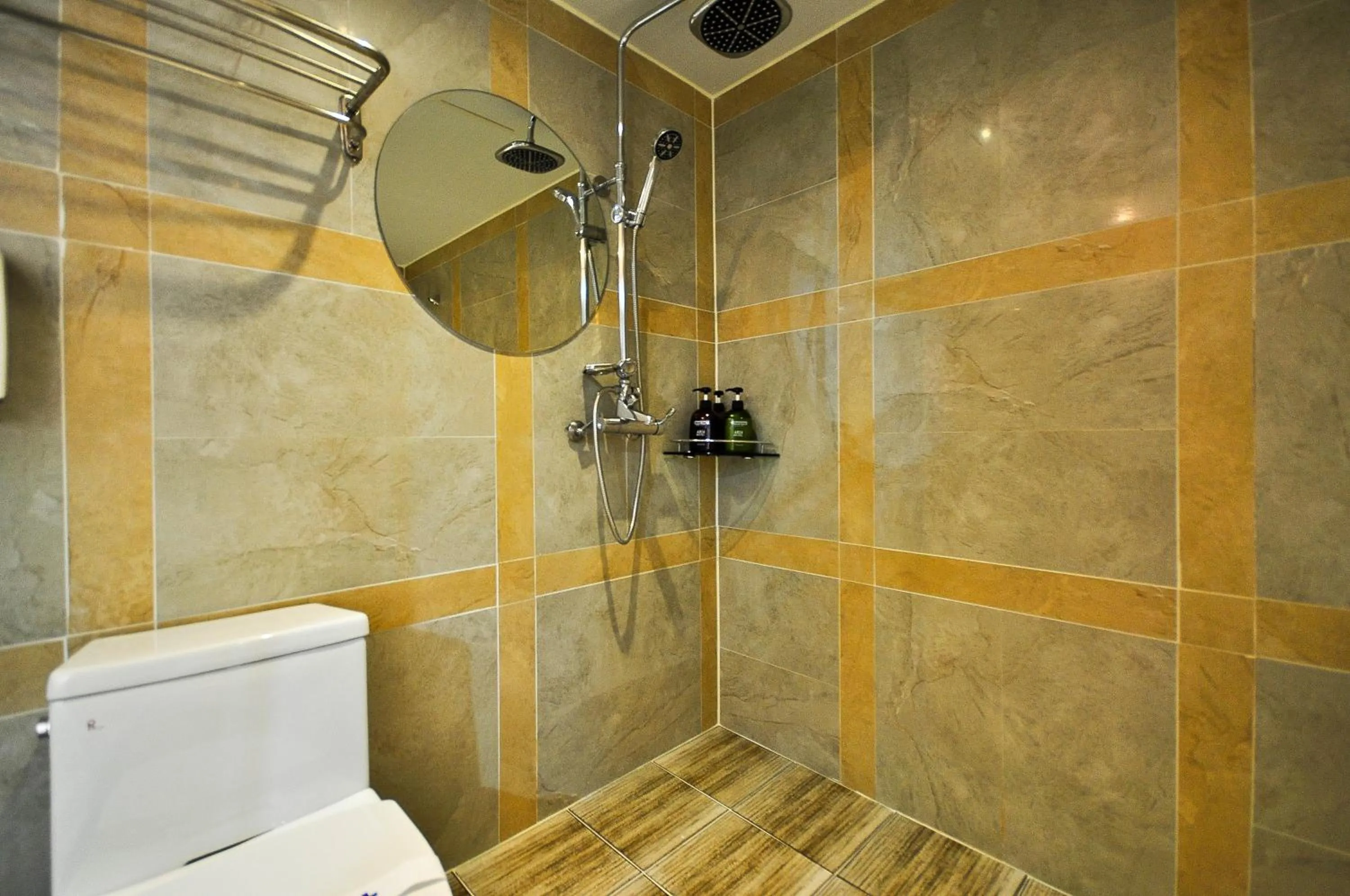 Shower, Bathroom in Boutique Hotel Aria Nampo