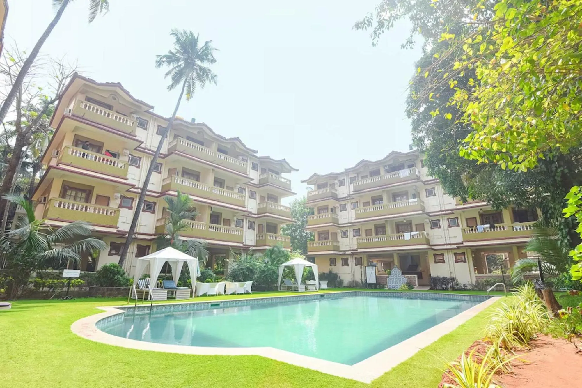 Property building in FabHotel Prime Emerald Highland - 500M From Candolim Beach