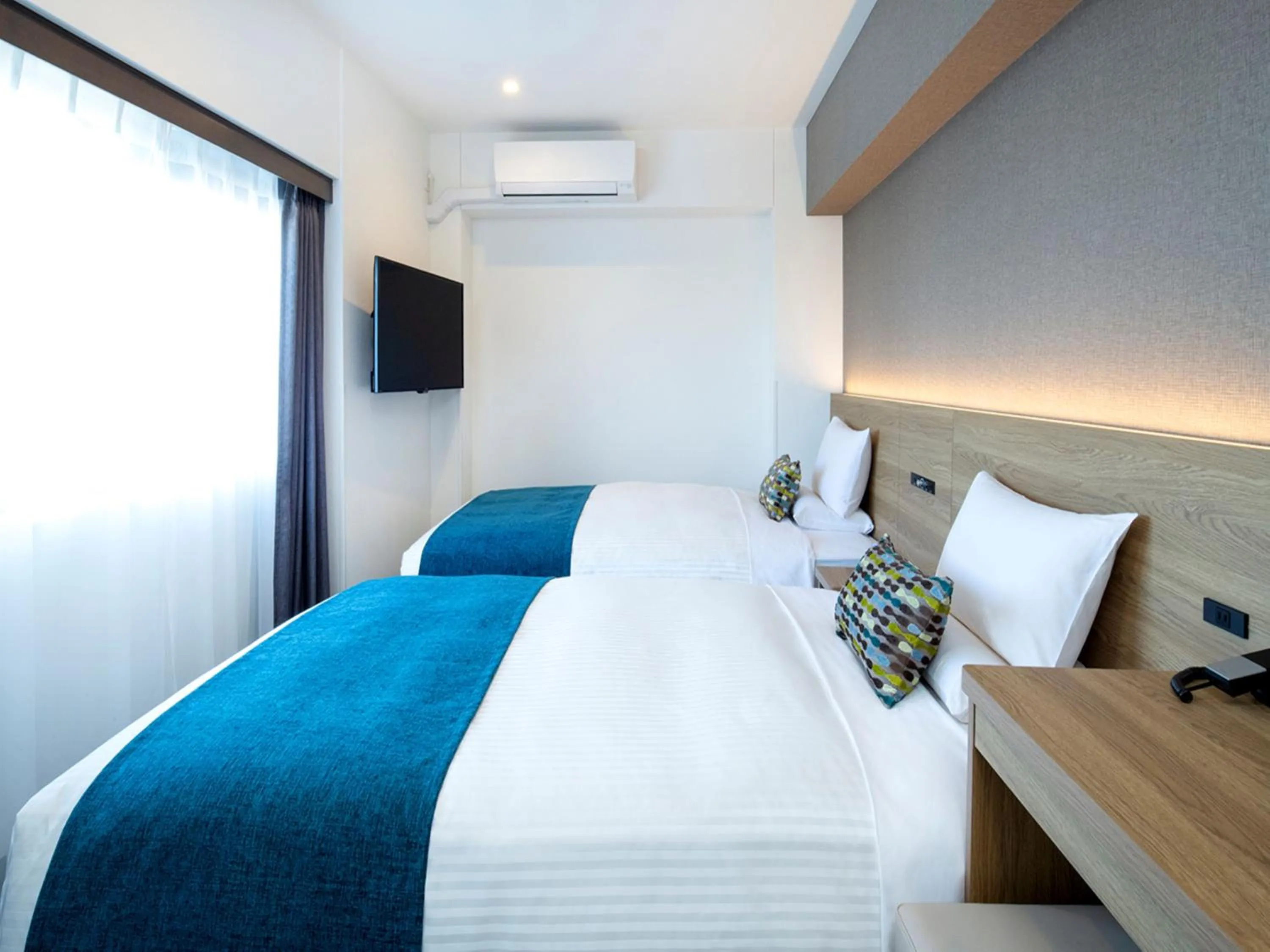 Photo of the whole room, Bed in FLEXSTAY INN Shinurayasu