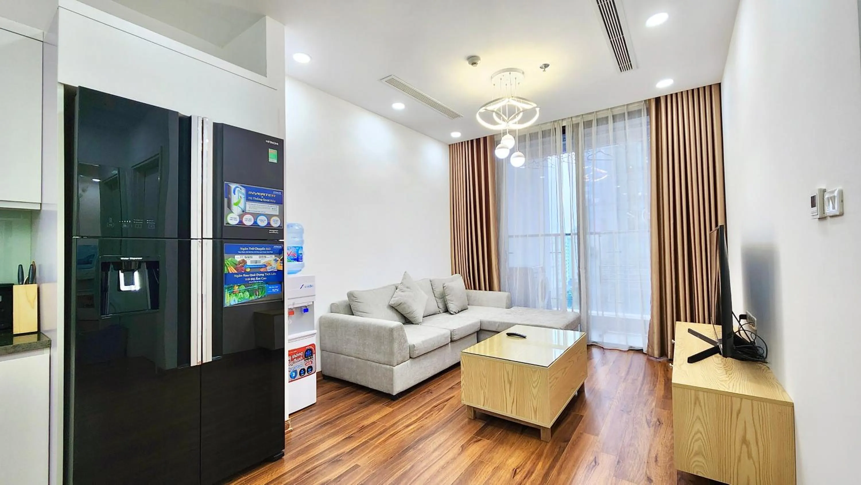 TV and multimedia in Vinhomes Metropolis Residence