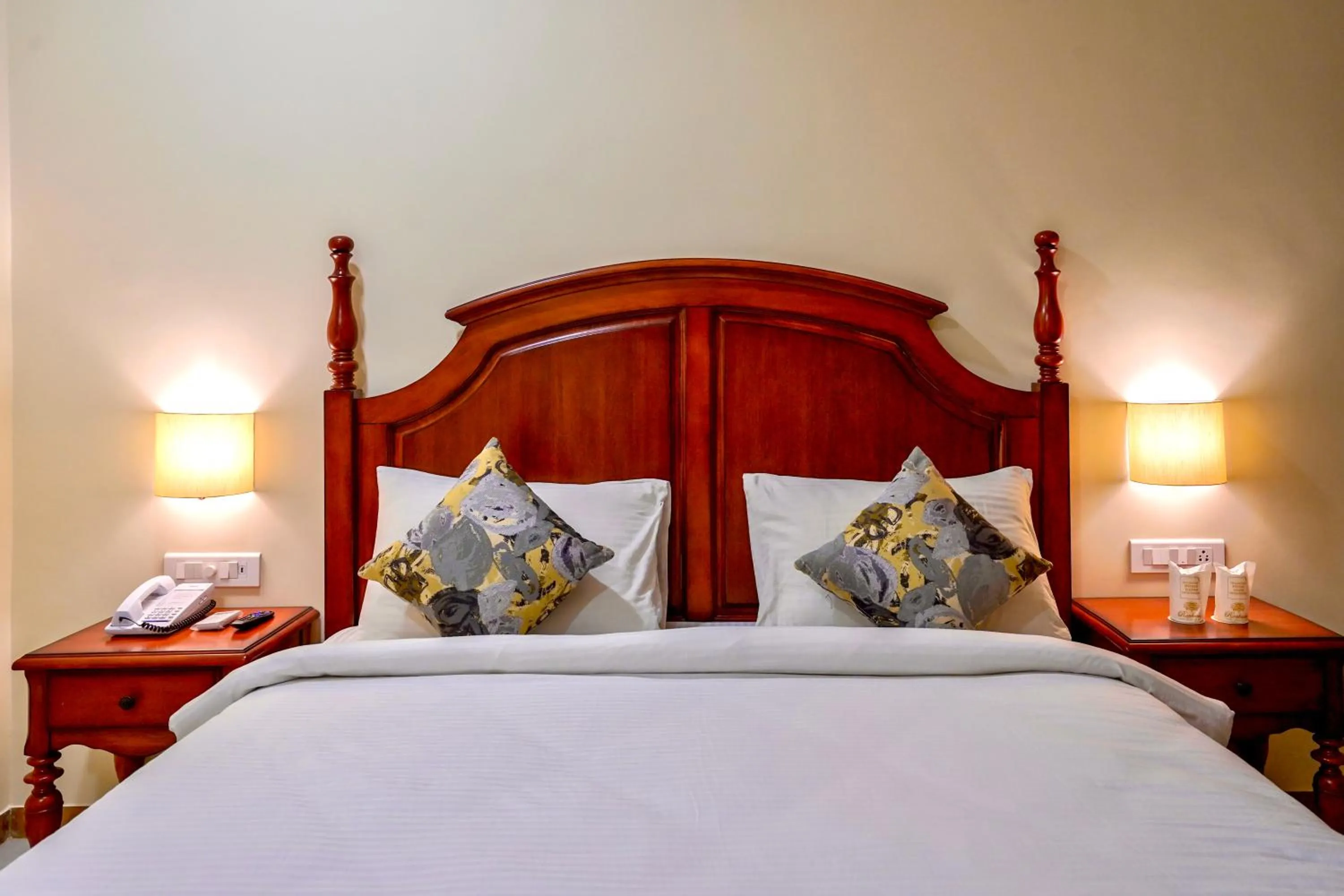 Bedroom, Bed in Ranbanka Heritage Resort 1 km from Bhilwara Railway Station