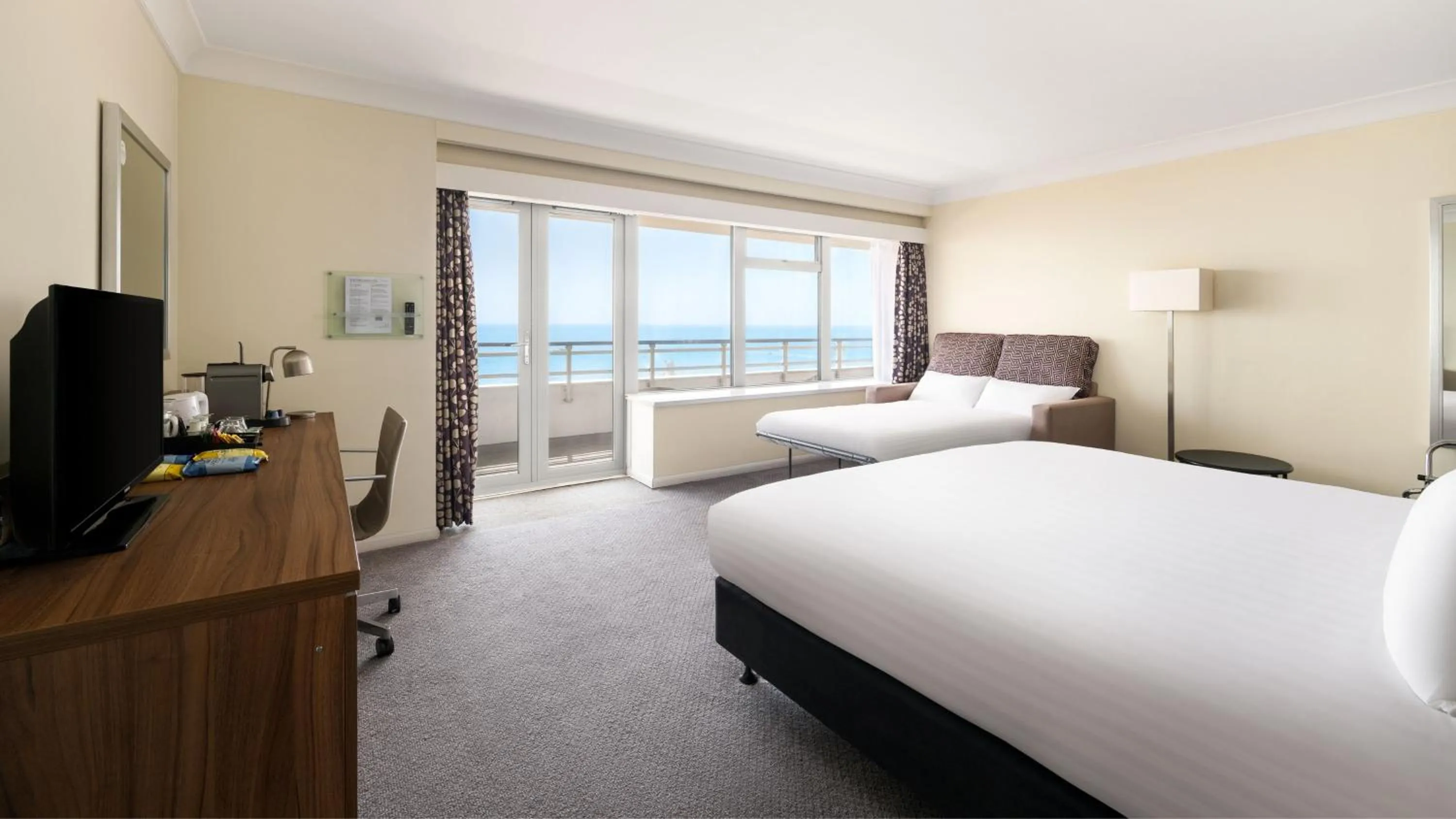 Photo of the whole room, Bed in Holiday Inn Brighton Seafront by IHG