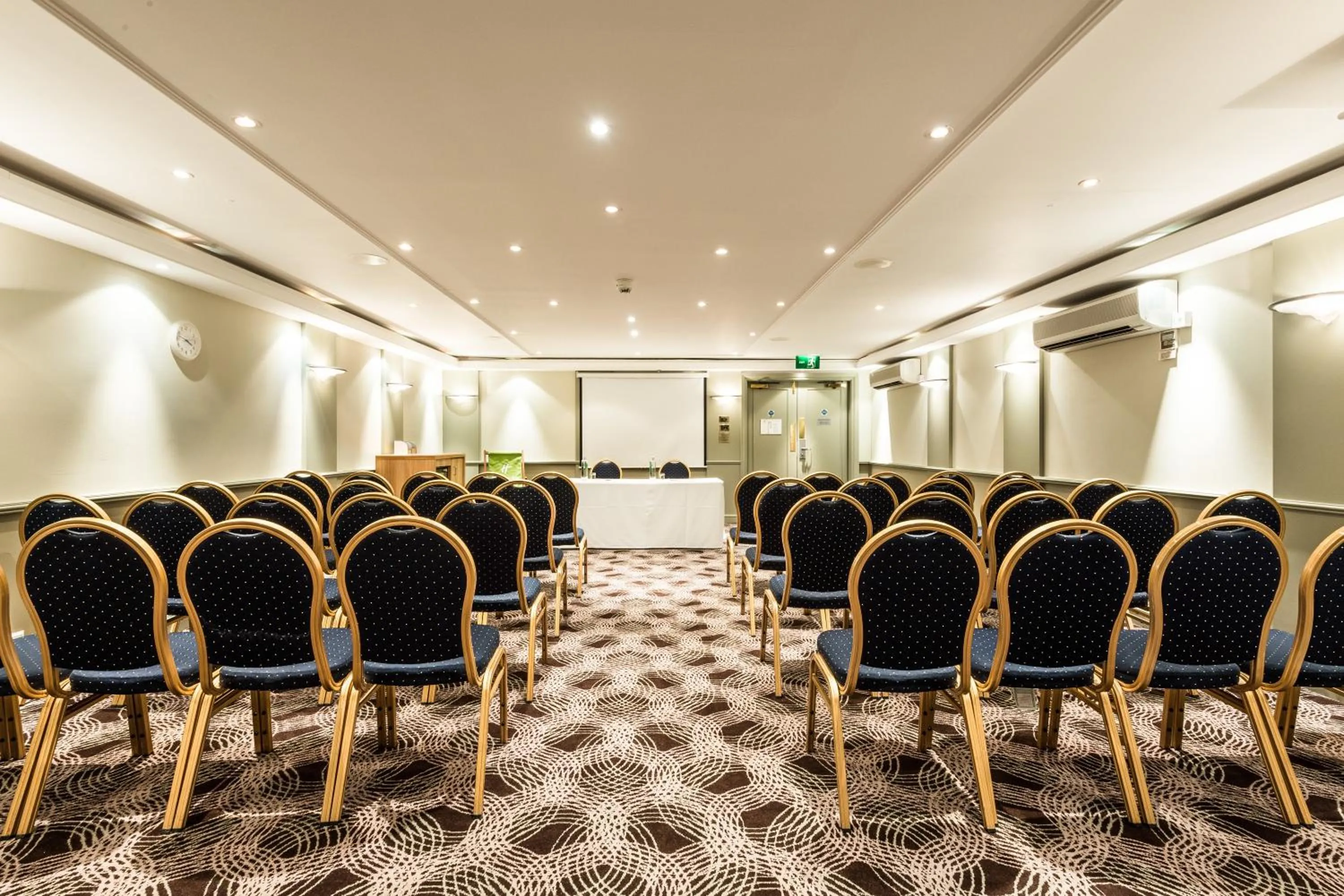Meeting/conference room in Holiday Inn Brighton Seafront by IHG