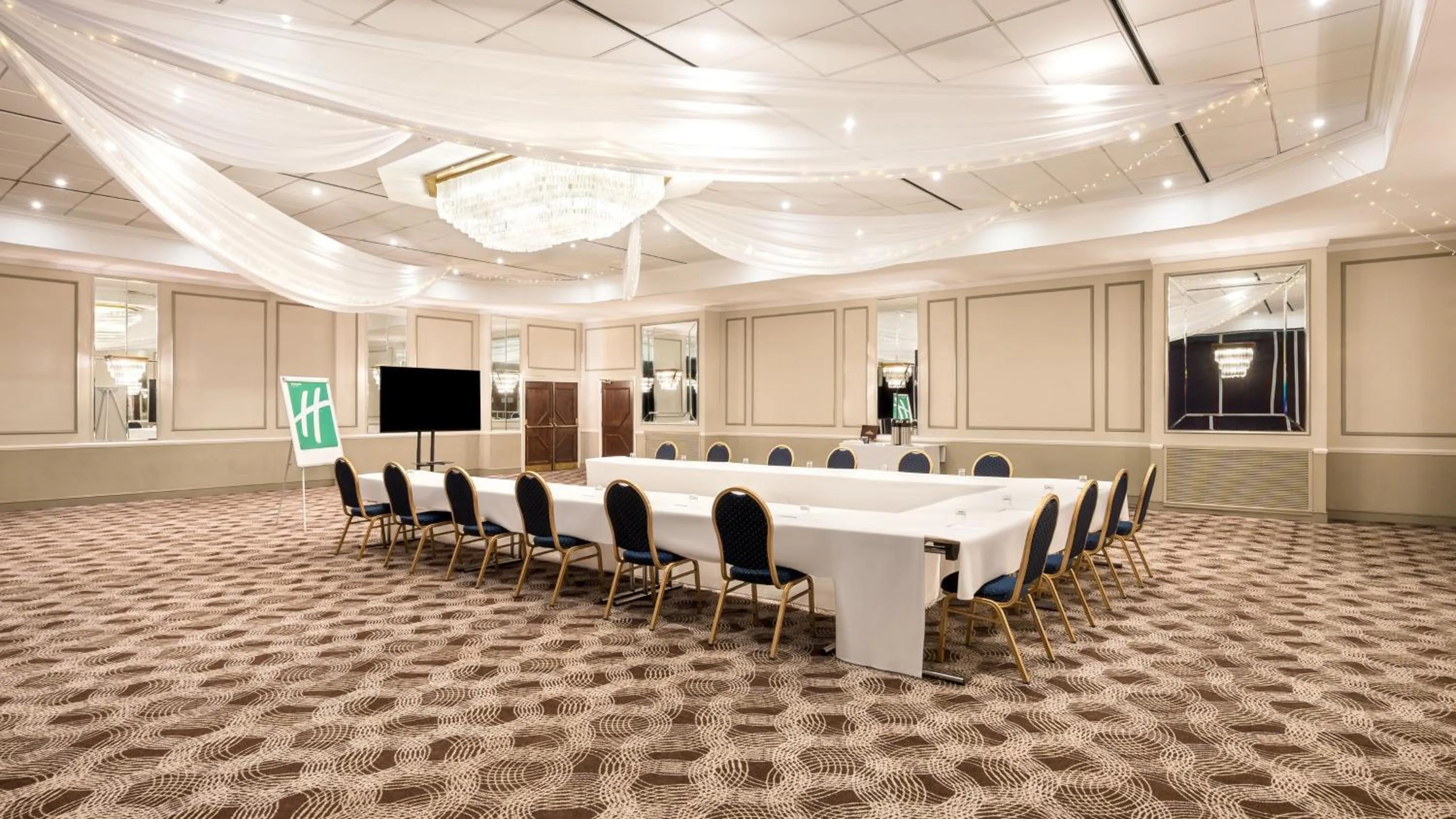 Meeting/conference room in Holiday Inn Brighton Seafront by IHG