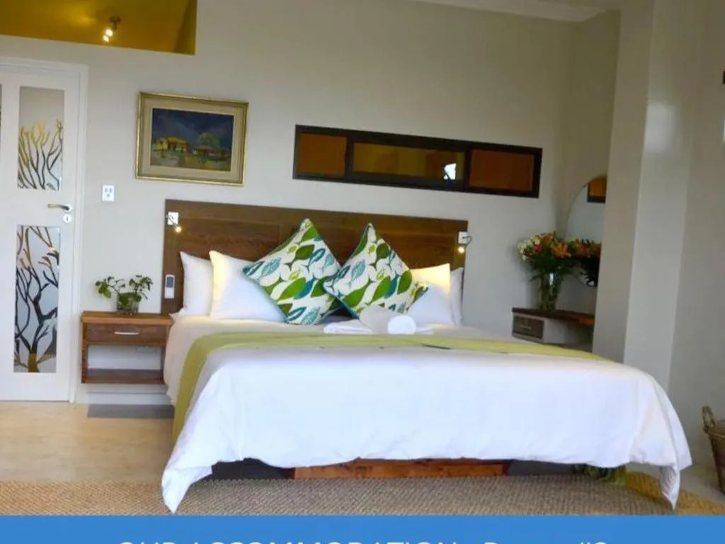 Bed in Ocean Gaze Bed and Breakfast