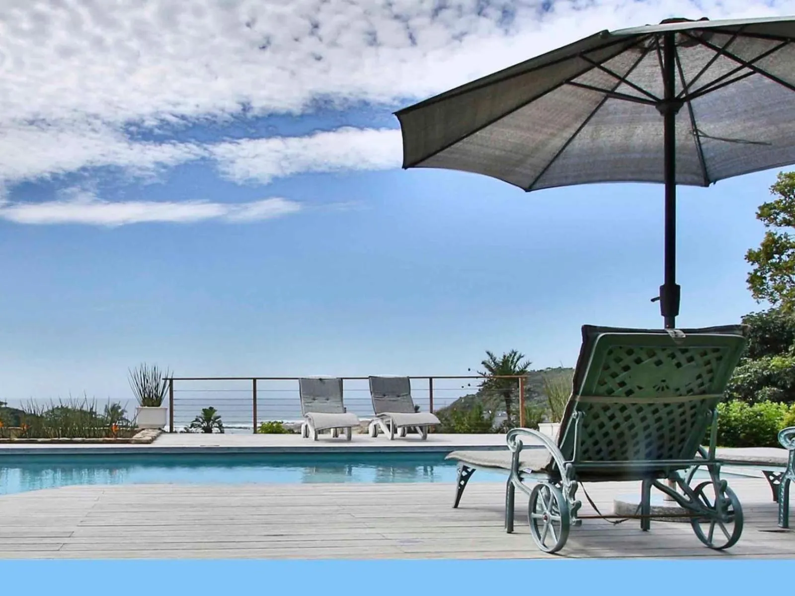 Swimming pool in Ocean Gaze Bed and Breakfast