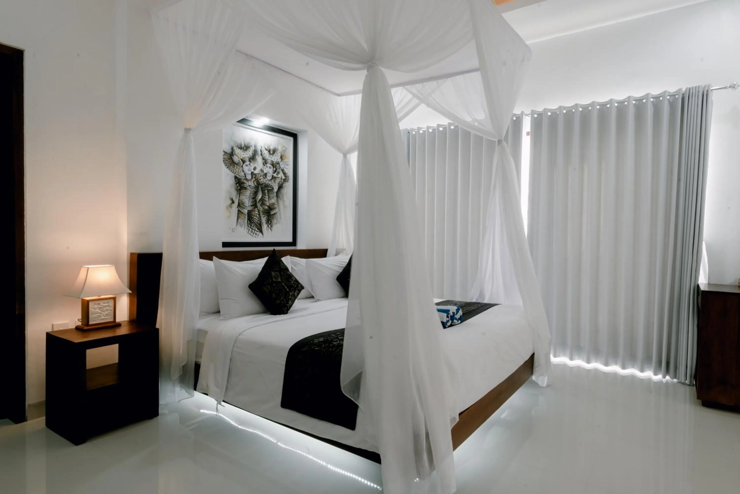 Bed in Namika Villas Ubud