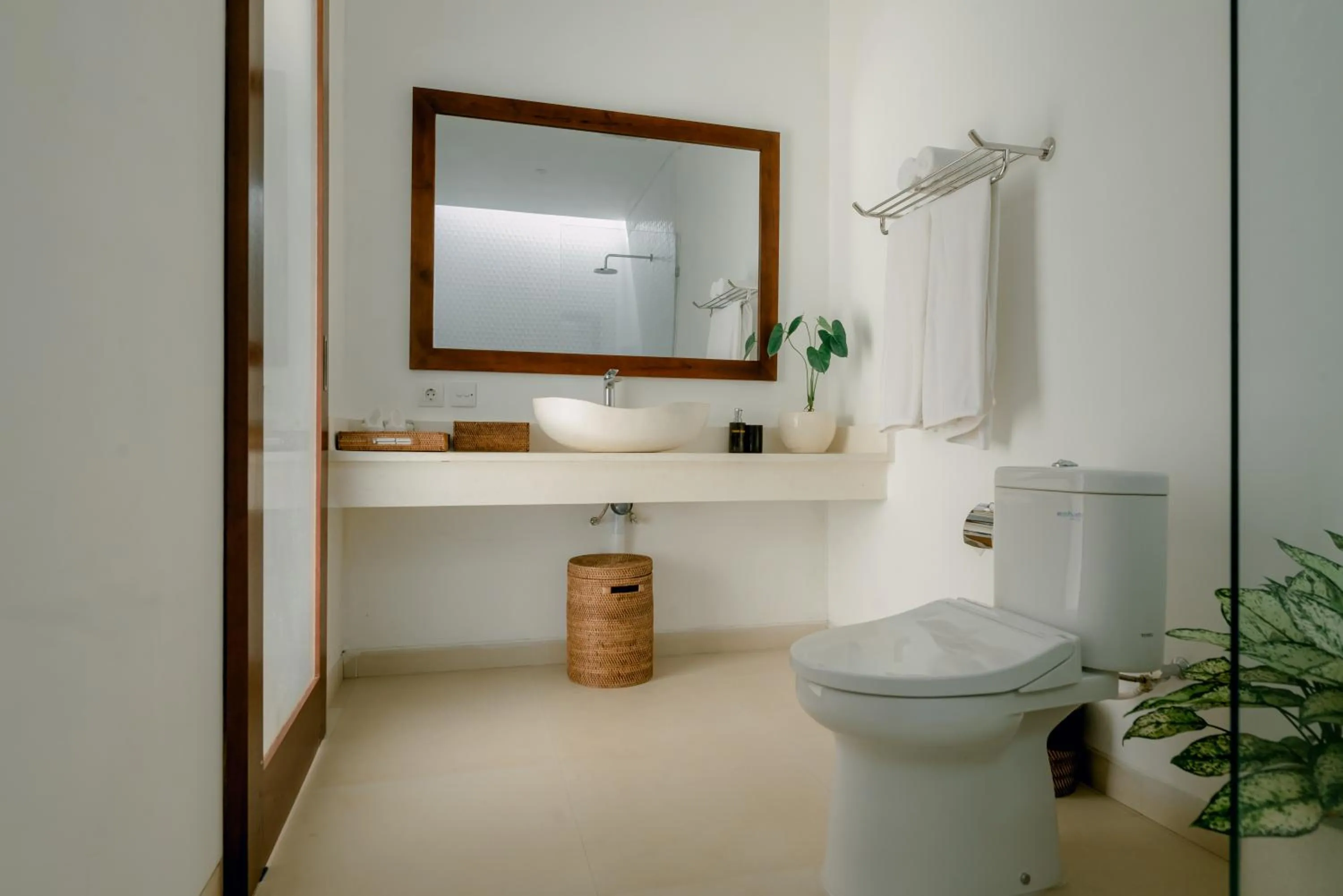 Toilet in Namika Villas Ubud