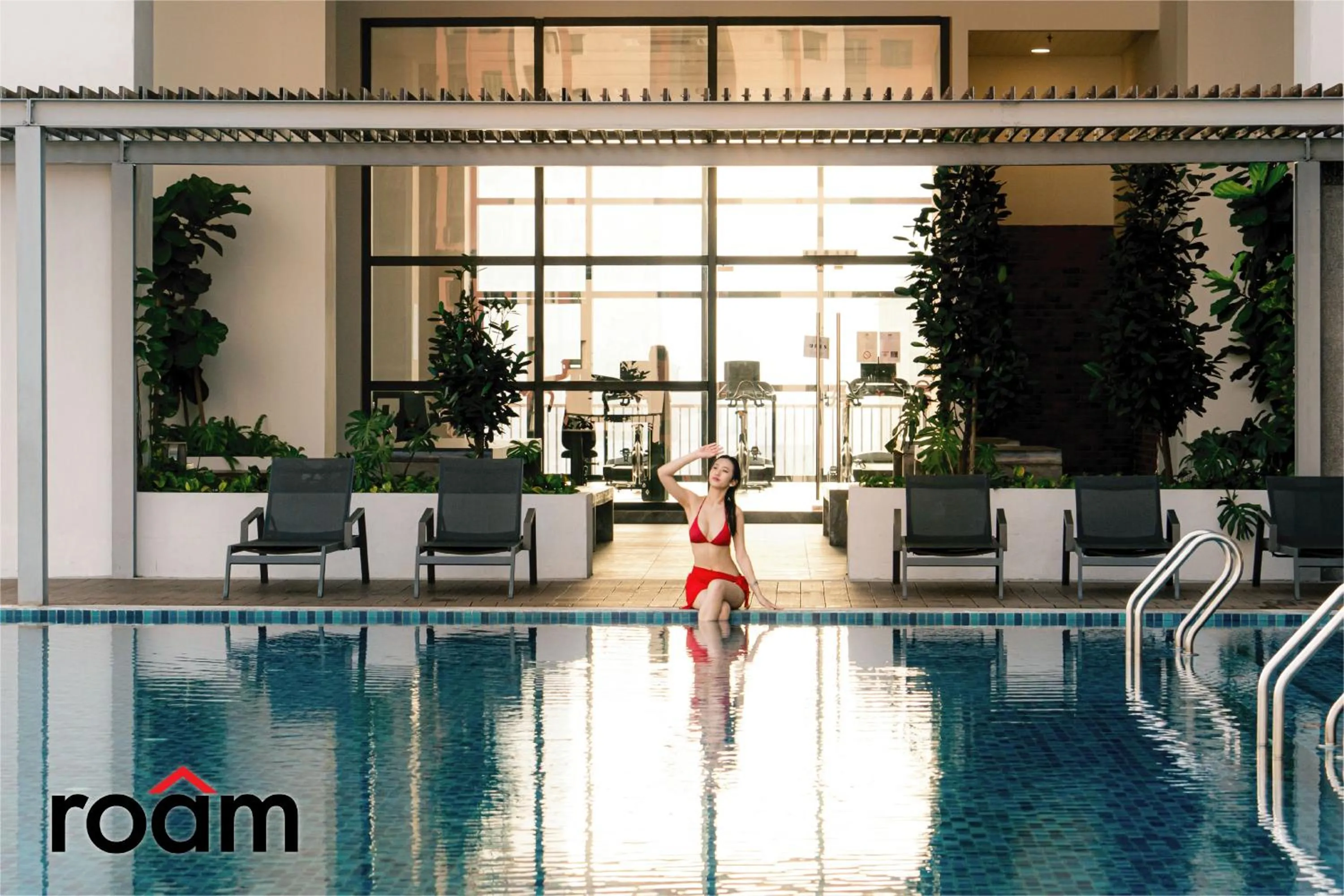 Swimming pool in Chambers Residence, Sunway Putra Mall