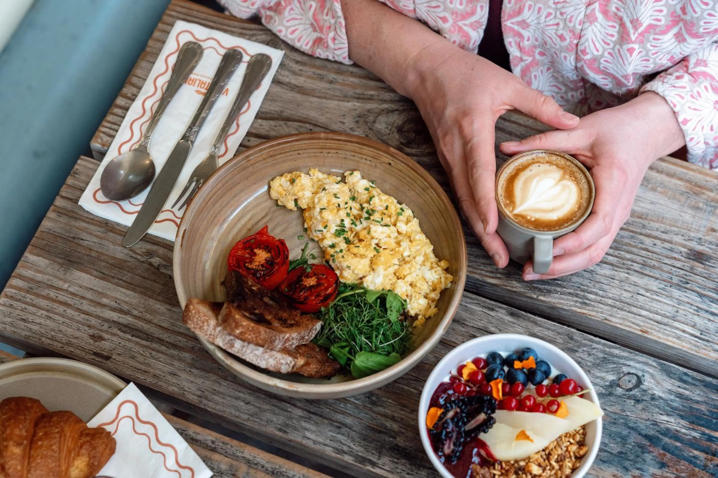 Breakfast in Mother Goose Hotel