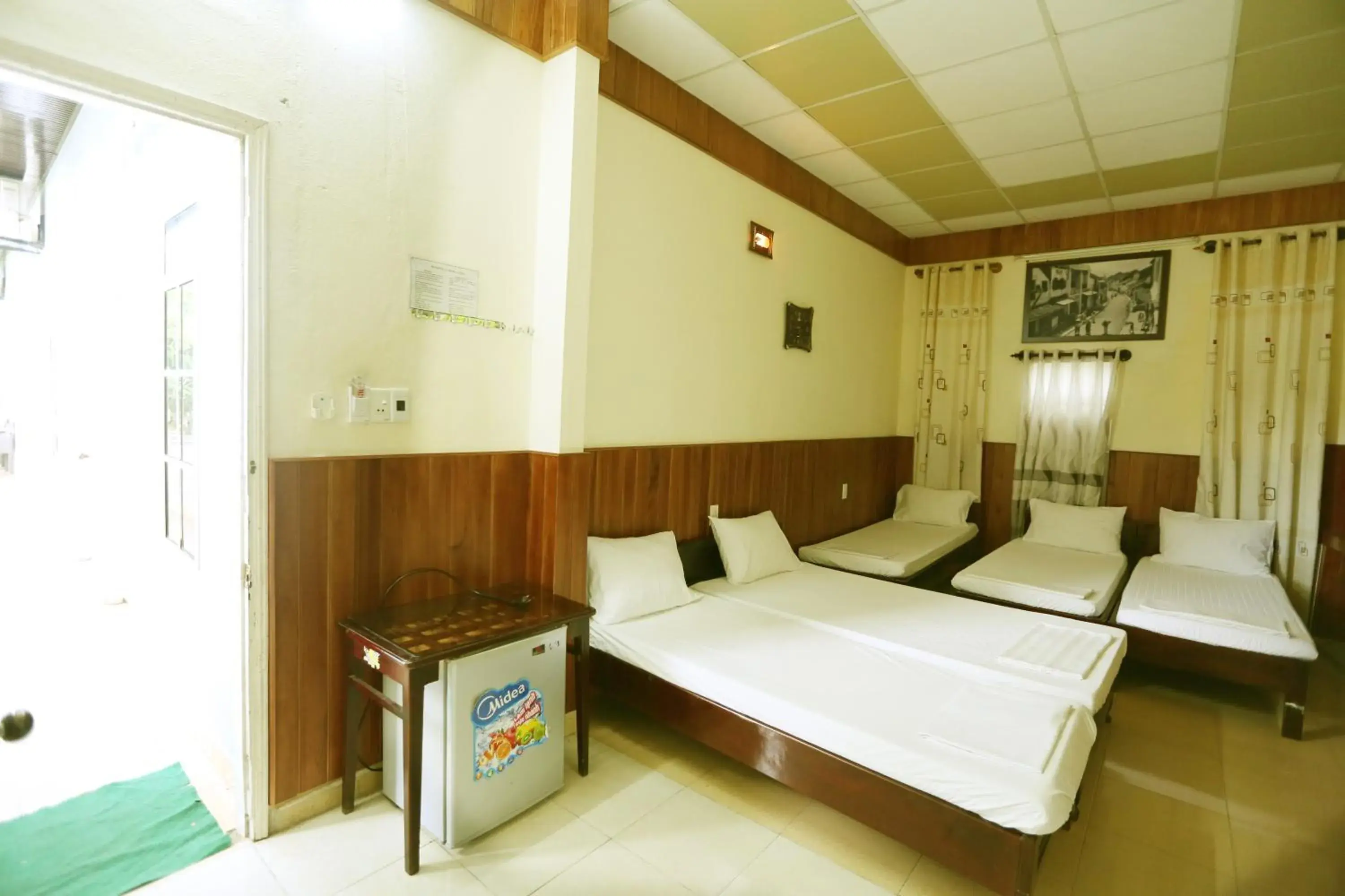 Bed in 6-Bed Dormitory Room in Homestay Hong Cong Bed in 6-Bed Dormitory Room in Homestay Hong Cong