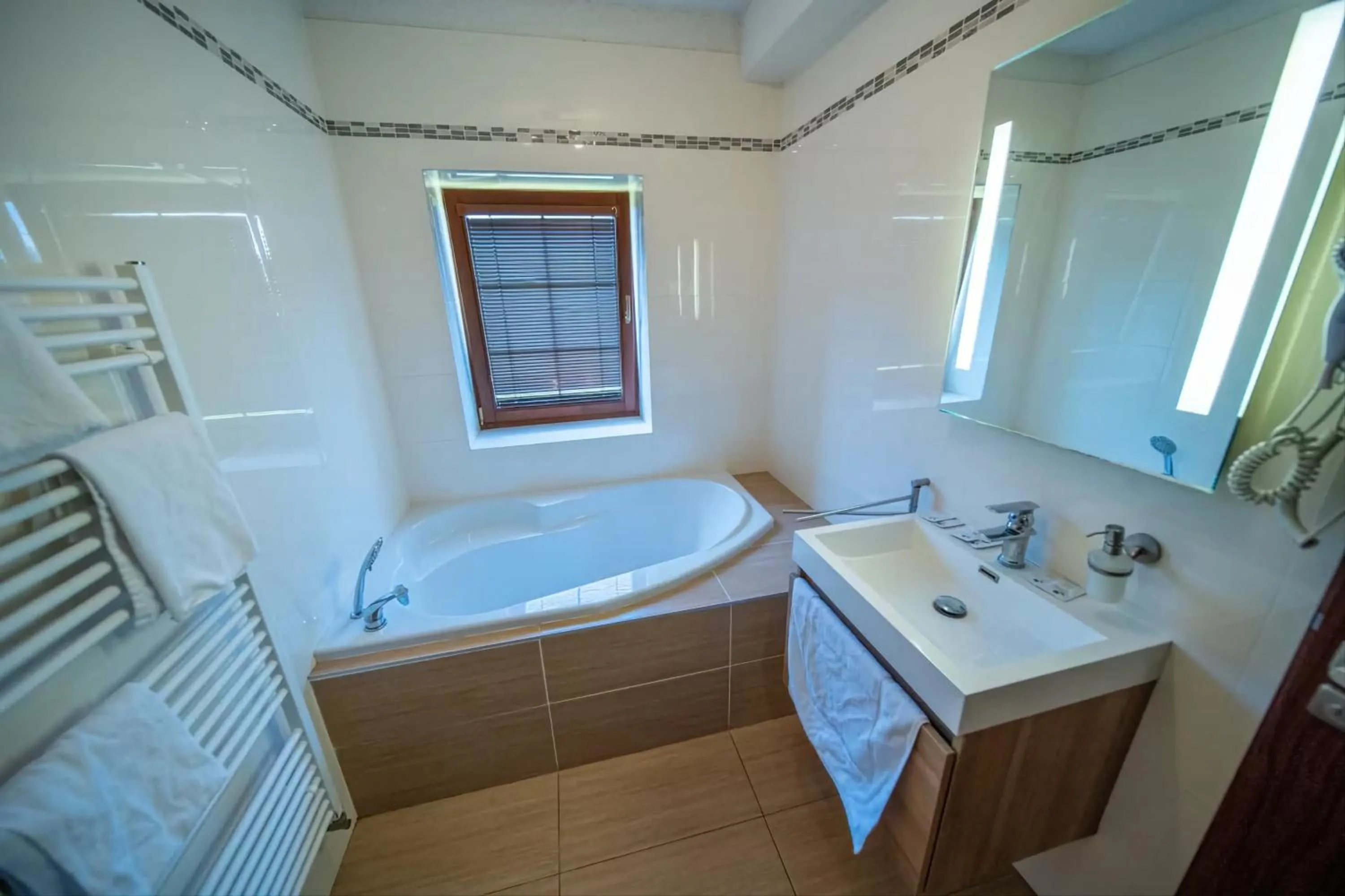 Bath in Wellness Penzion Life