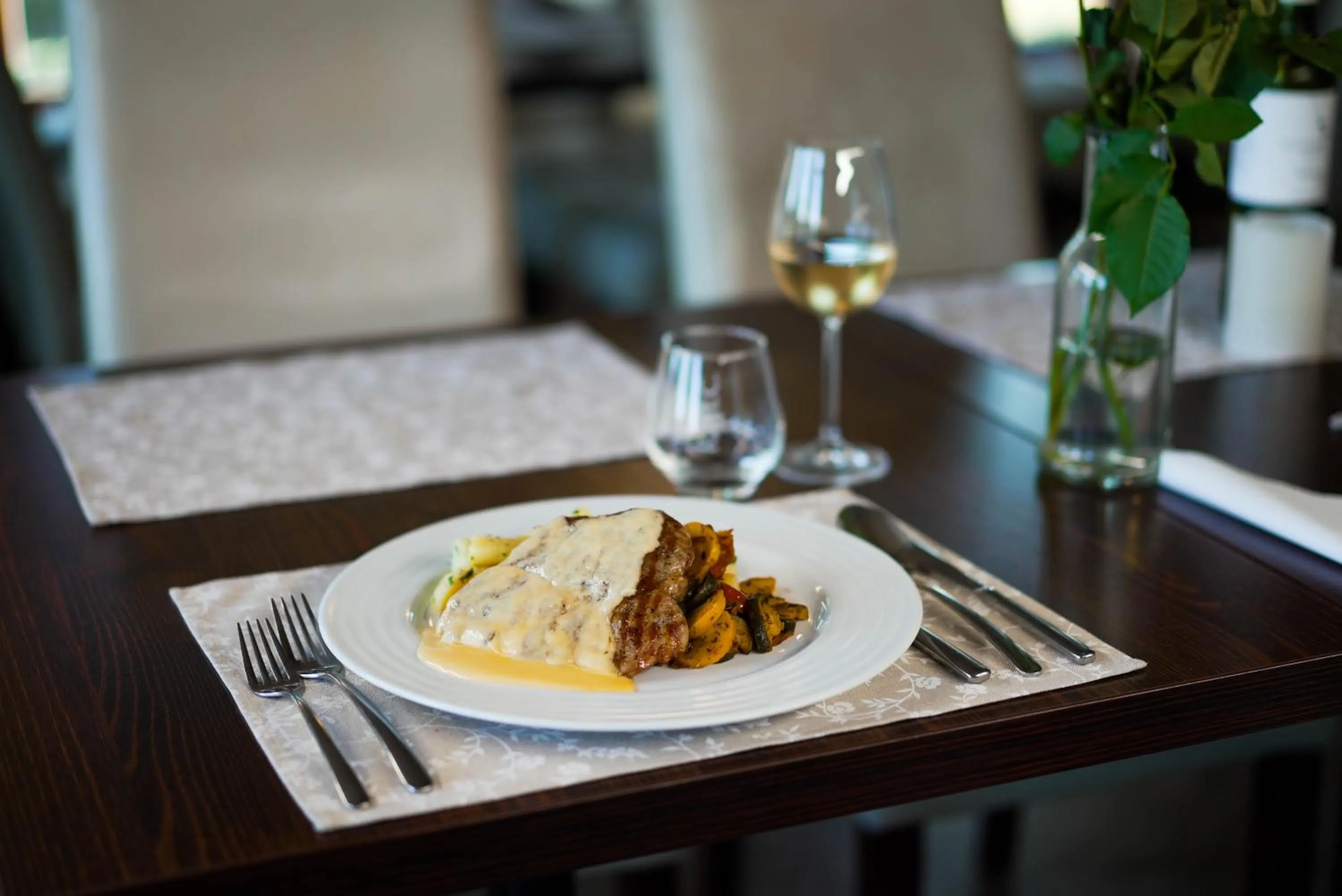 Restaurant/places to eat in Wellness Penzion Life