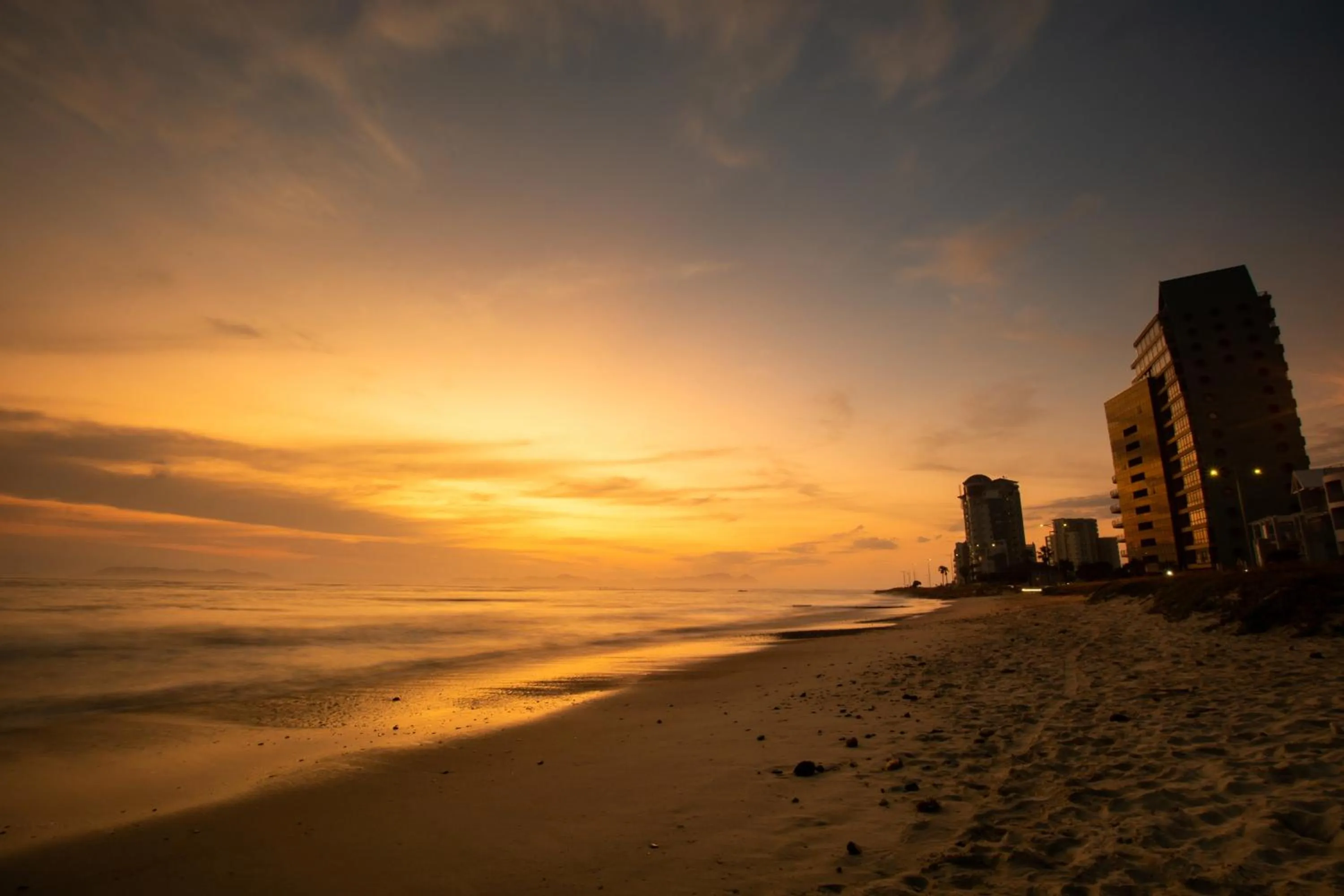 Beach in Ocean Breeze Hotel