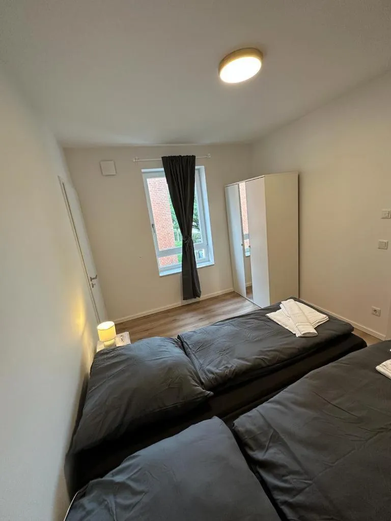 Bed in NorthWest Apartments