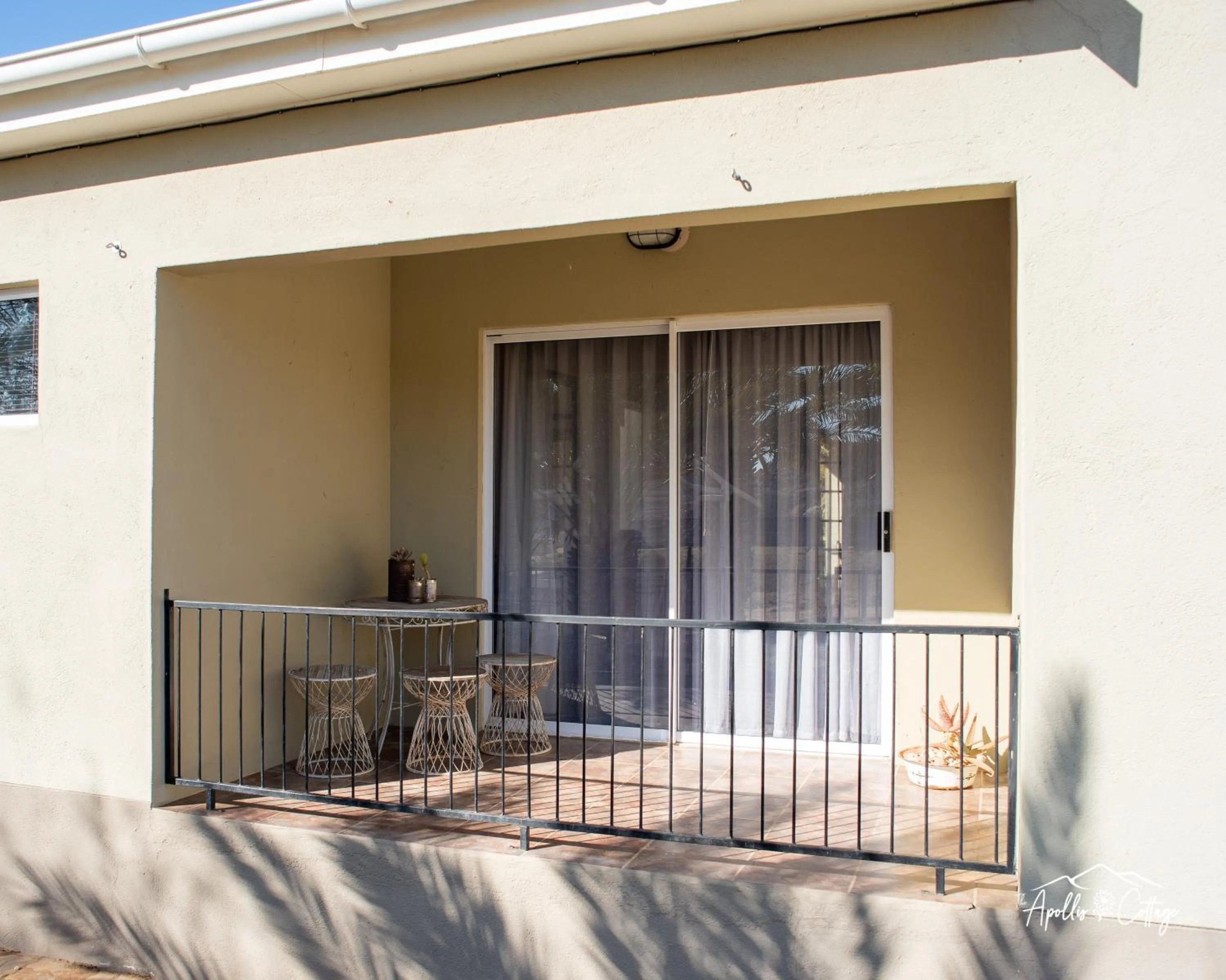 Patio in Apollis Cottage