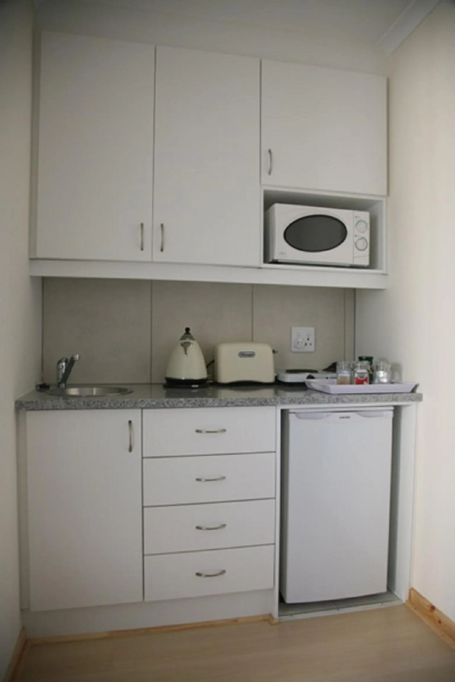 Kitchen or kitchenette in Majorca House